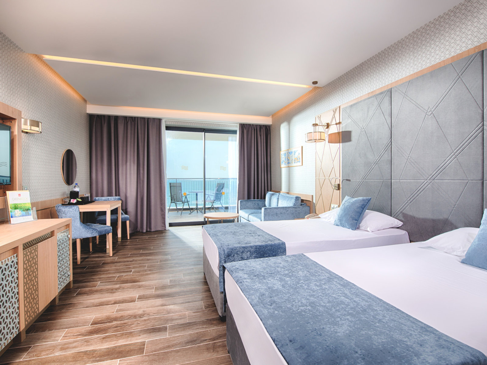 028 - RIU Palace Sunny Beach.jpg