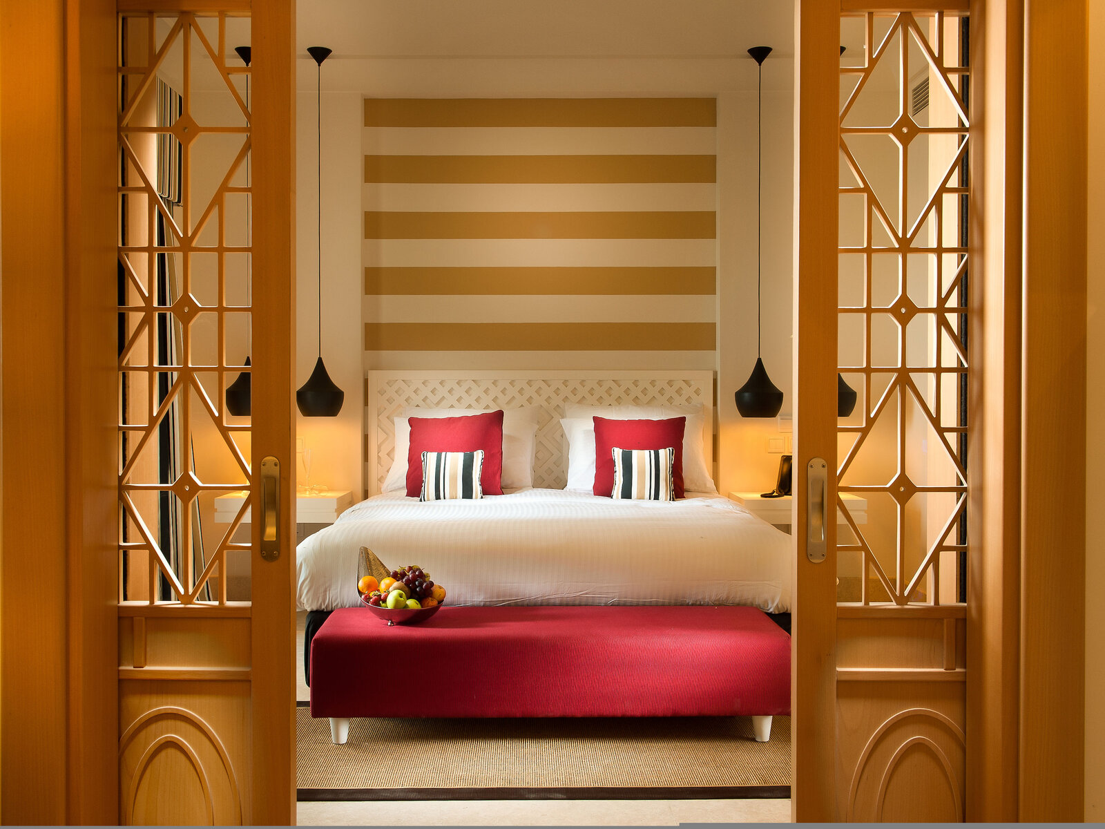 019 - Juweira Boutique.jpg