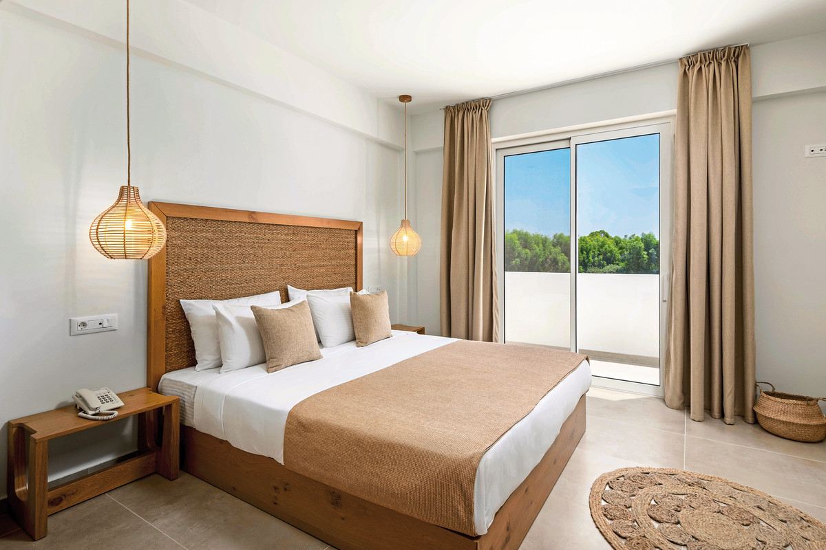 017 - Absolute Kiotari.jpg