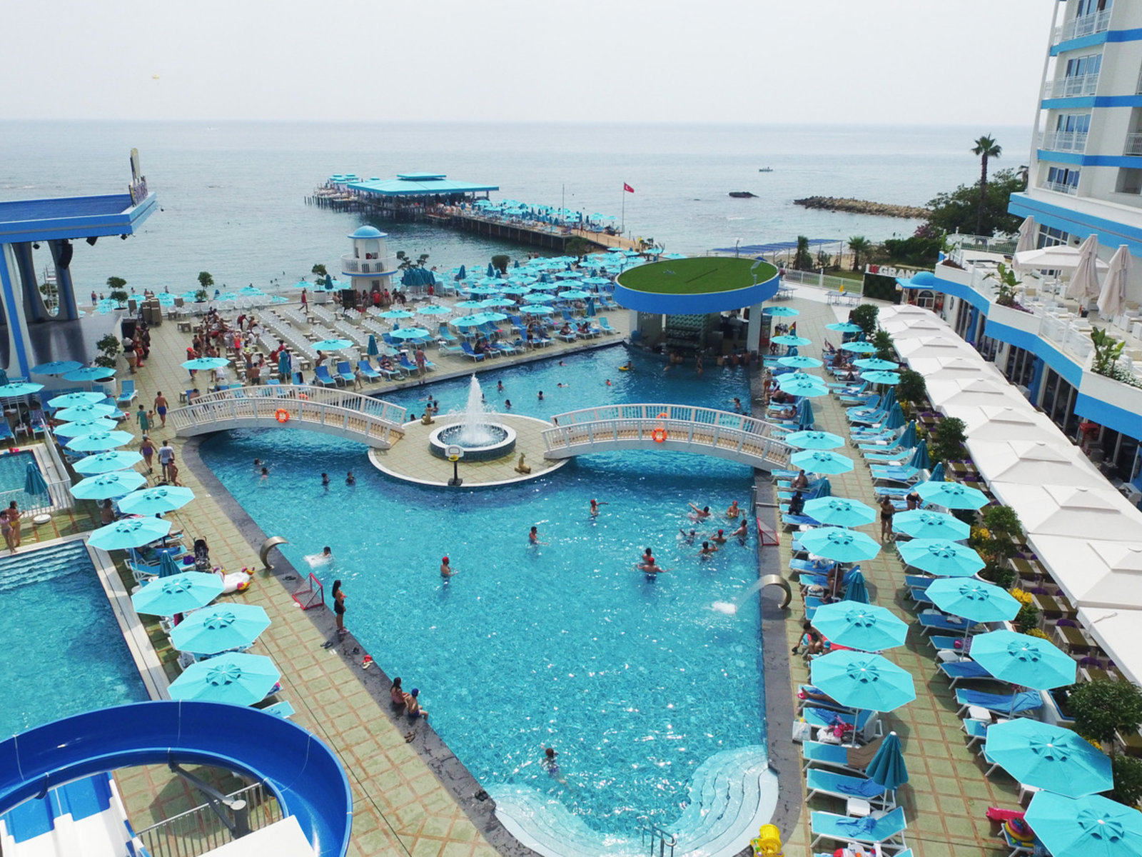 016 - Granada Luxury Beach.jpg