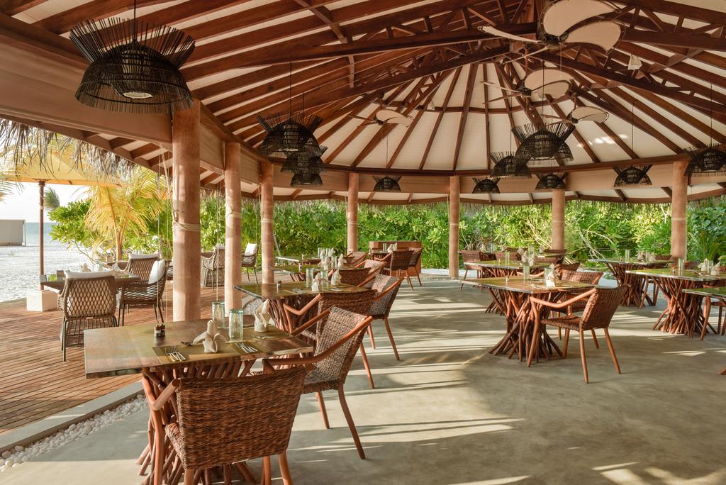 Drift Thelu Veliga Retreat 8.jpg