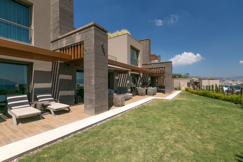 Caresse a Luxury Collection Resort & Spa 26.jpg