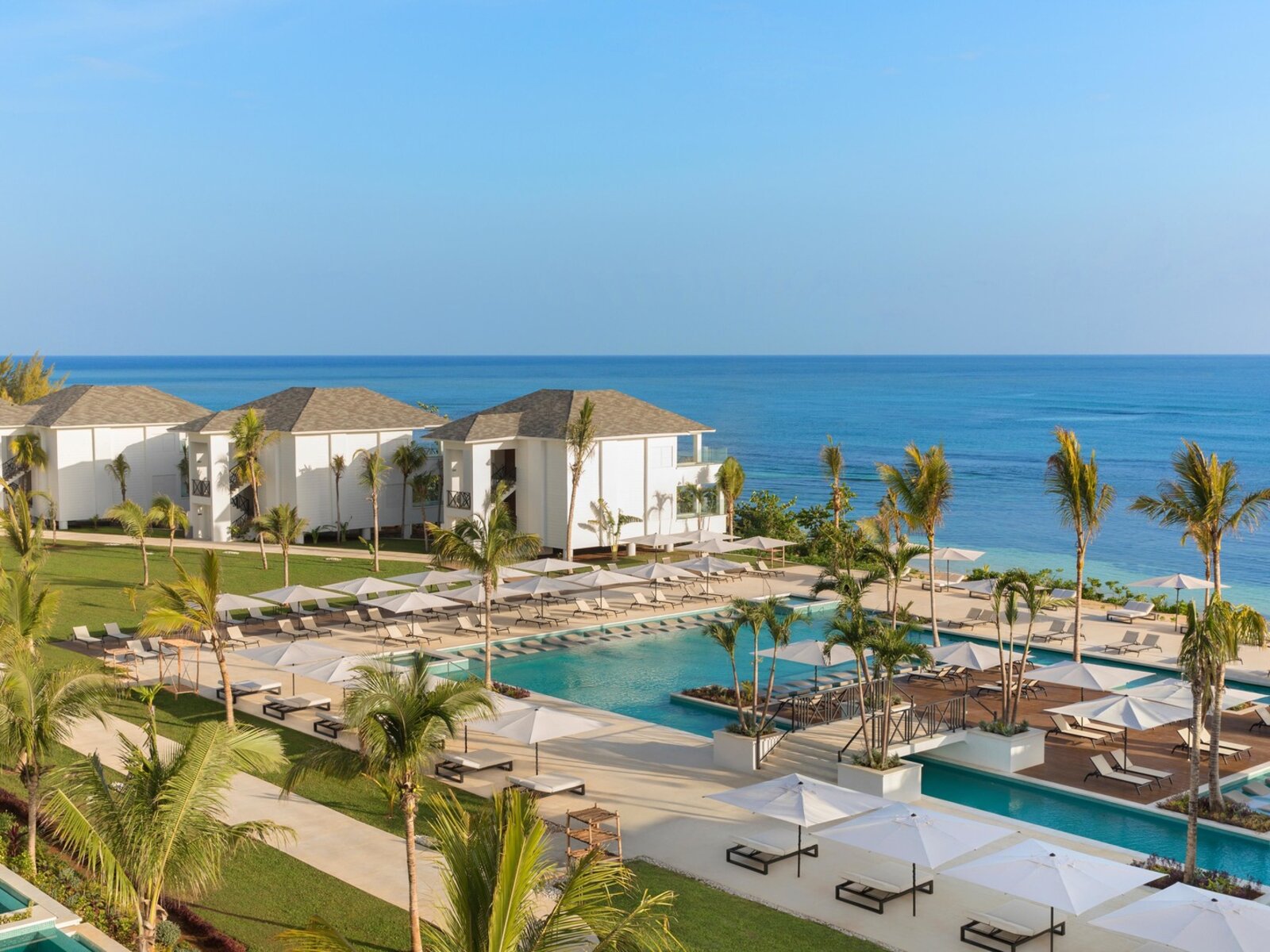 Excellence Oyster Bay Holidaylifestyle