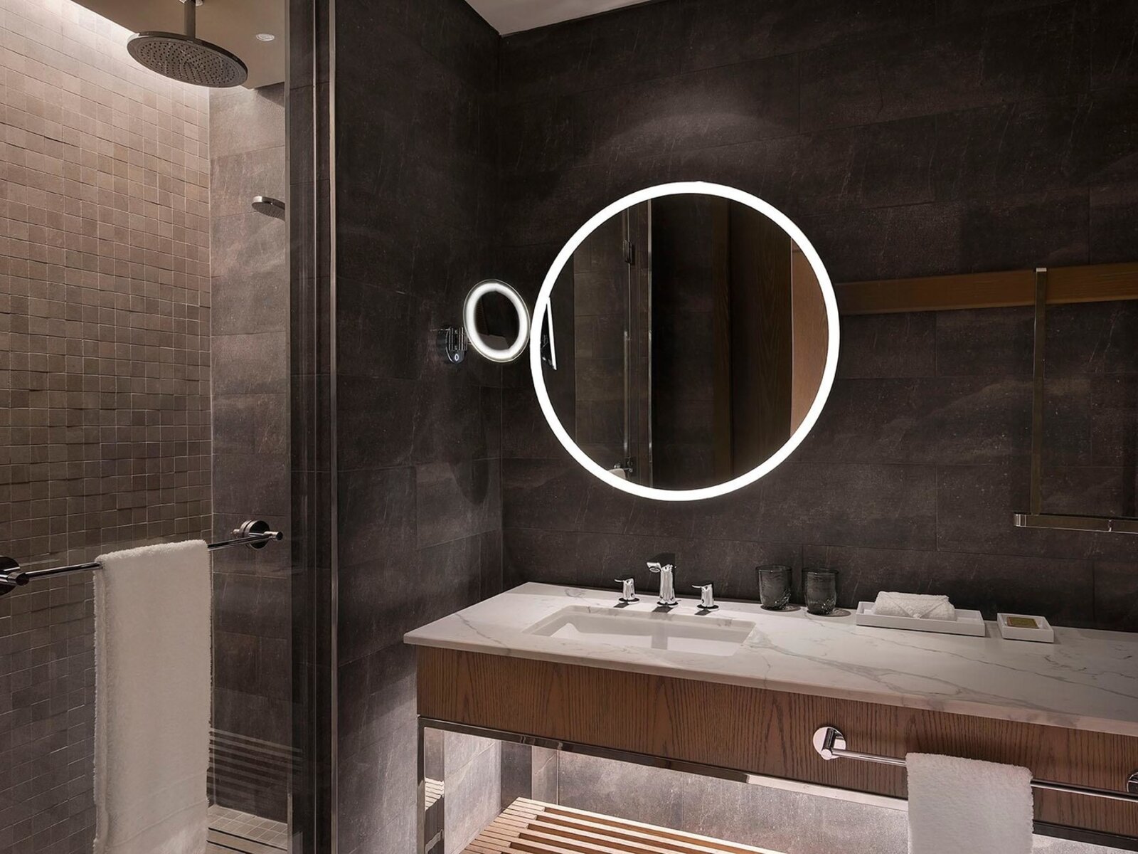 038 - Hilton Abu Dhabi Yas Island Resort.jpg