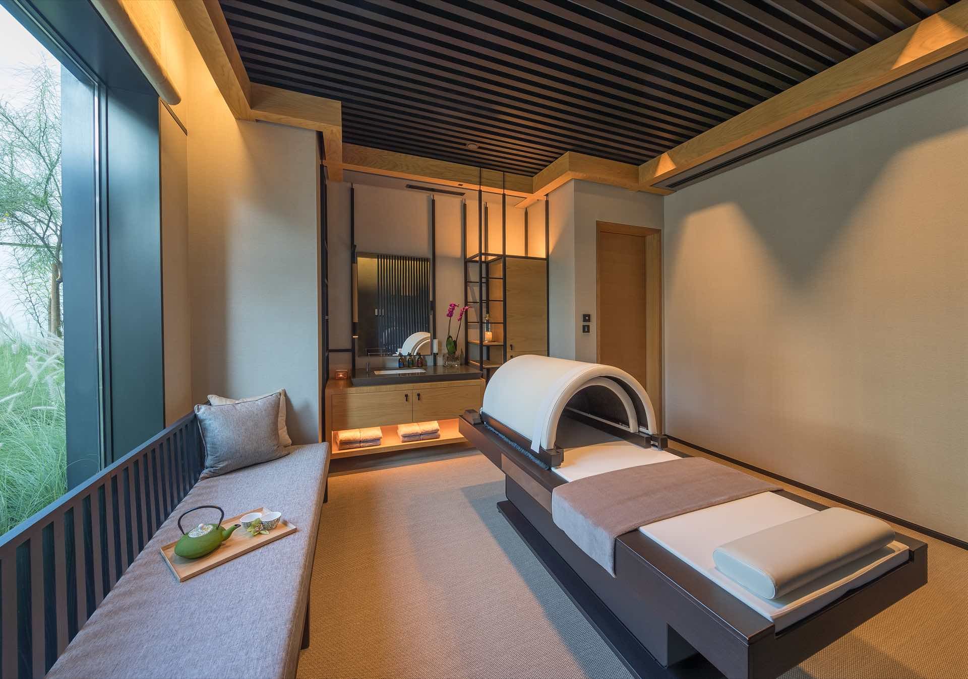 047 - Caesars Palace Bluewaters Dubai.jpg