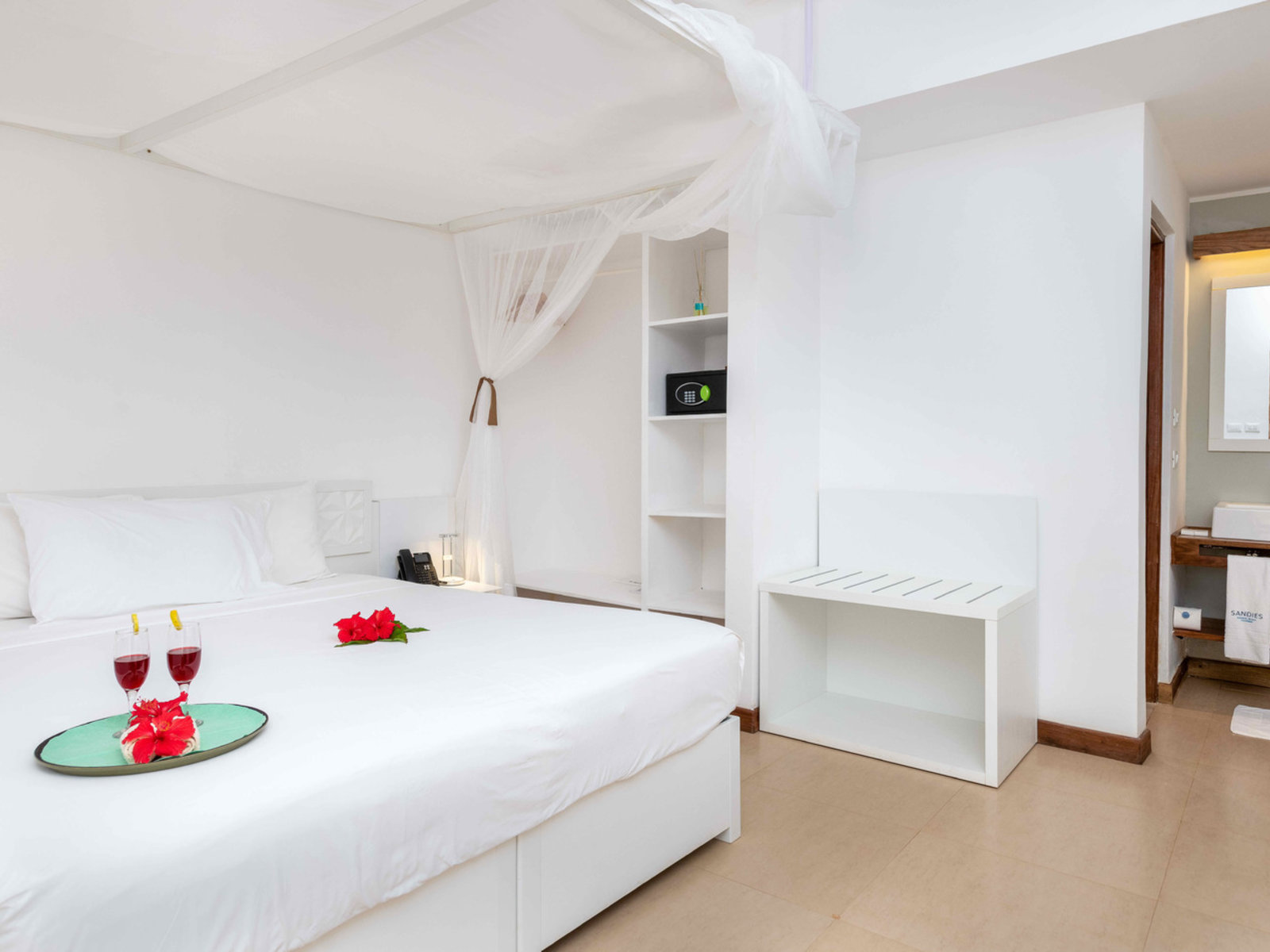 028 - Sandies Baobab Beach Zanzibar.jpg