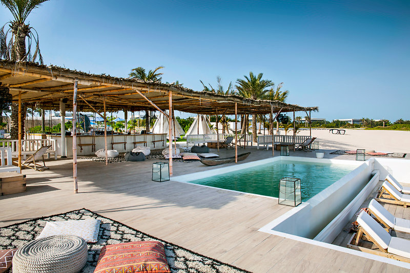 Zaya Nurai Island 12.jpg