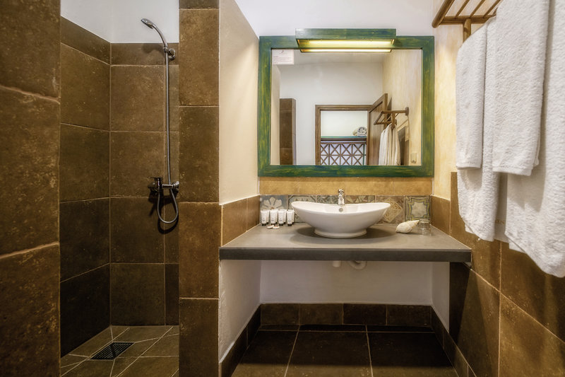 Zanzibar Queen Hotel 11.jpg