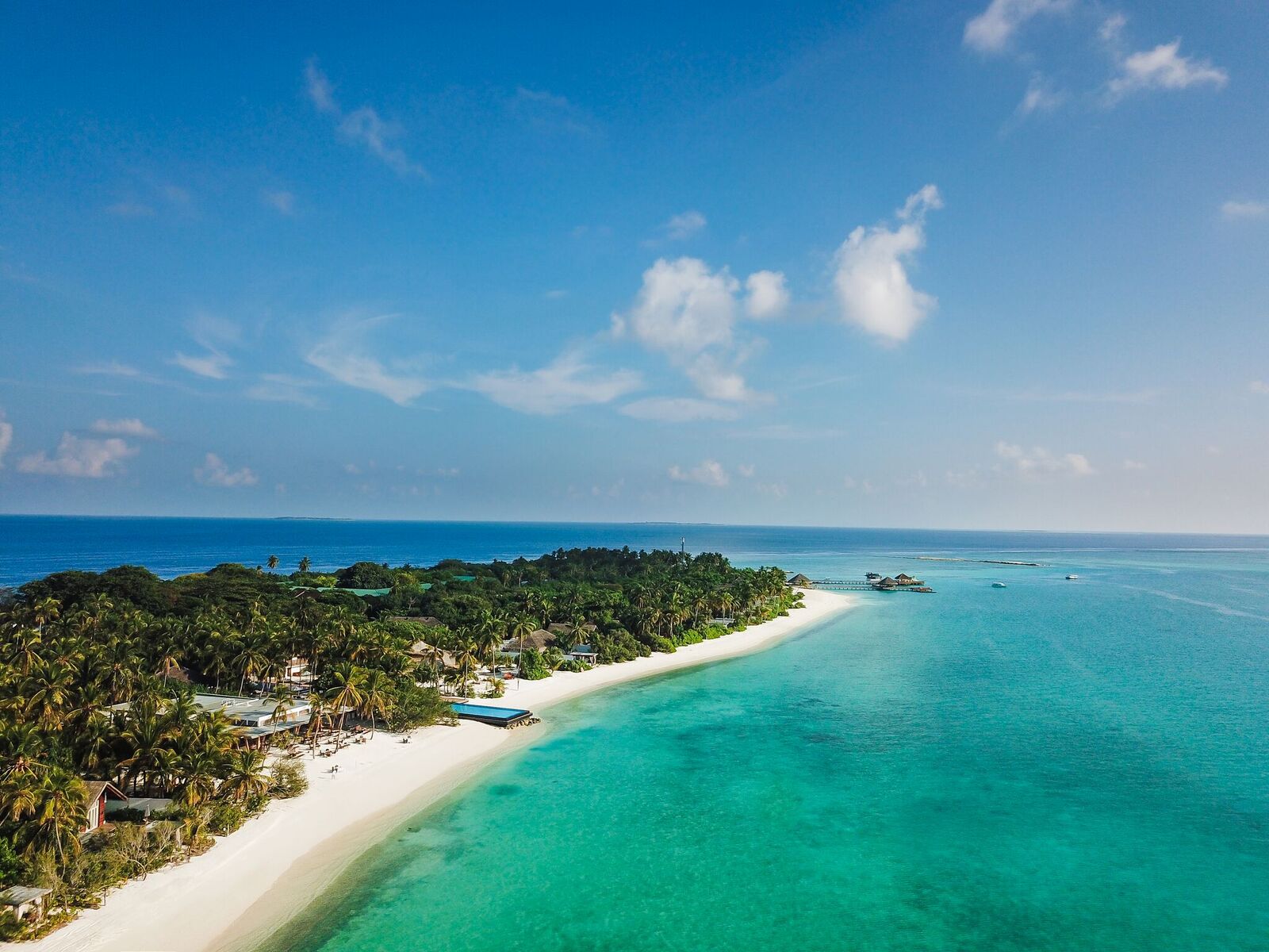 Fairmont Maldives, Sirru Fen Fushi 1.jpg