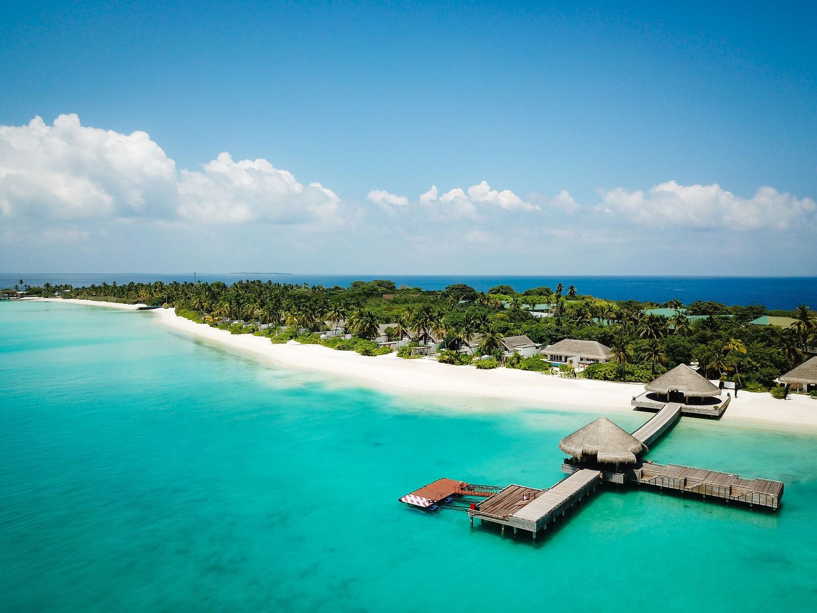 Fairmont Maldives, Sirru Fen Fushi 3.jpg