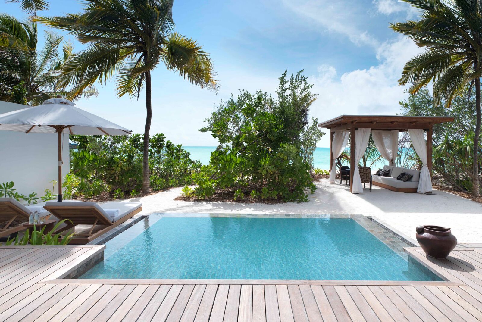 Fairmont Maldives, Sirru Fen Fushi 6.jpg