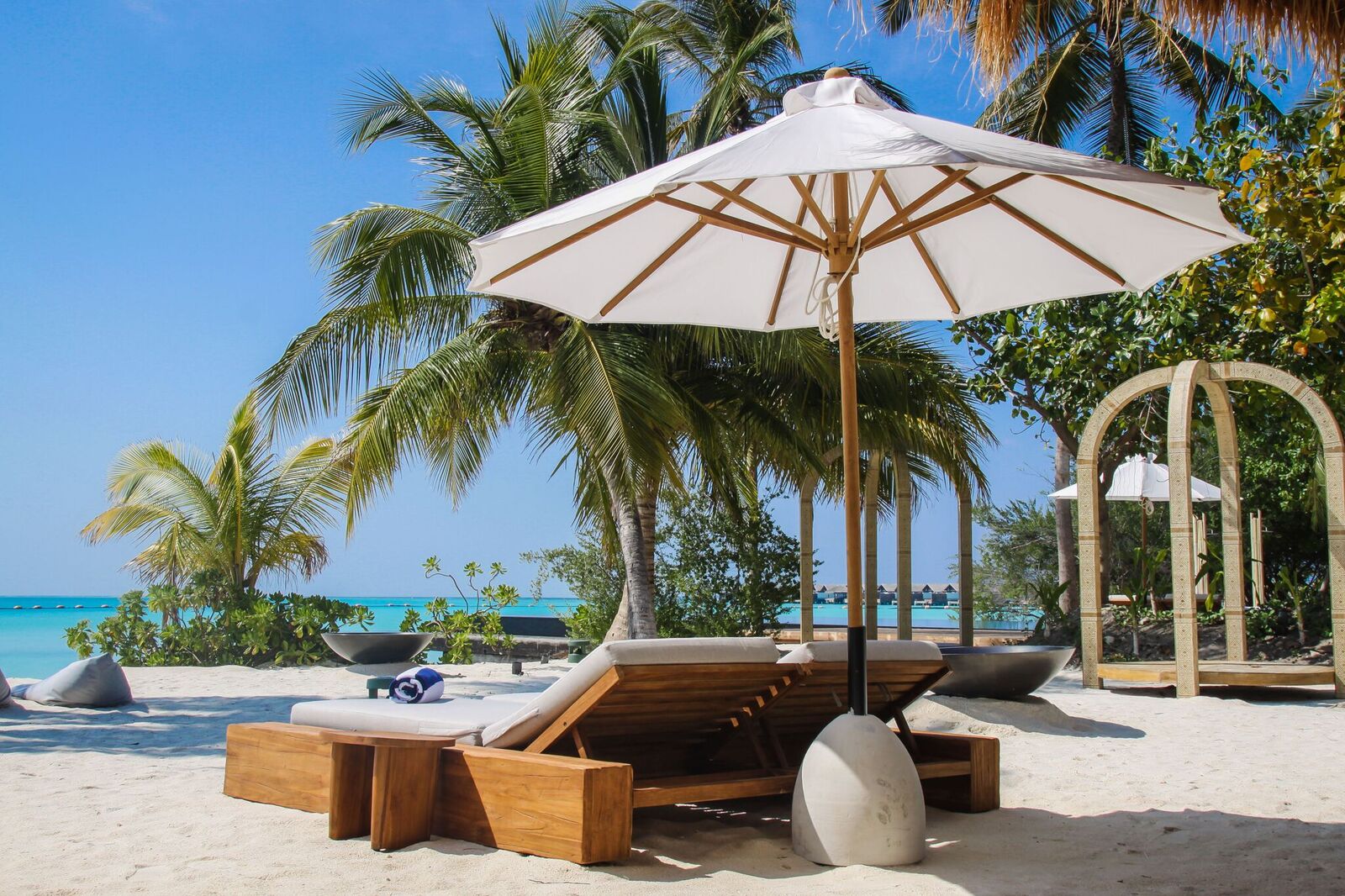 Fairmont Maldives, Sirru Fen Fushi 15.jpg