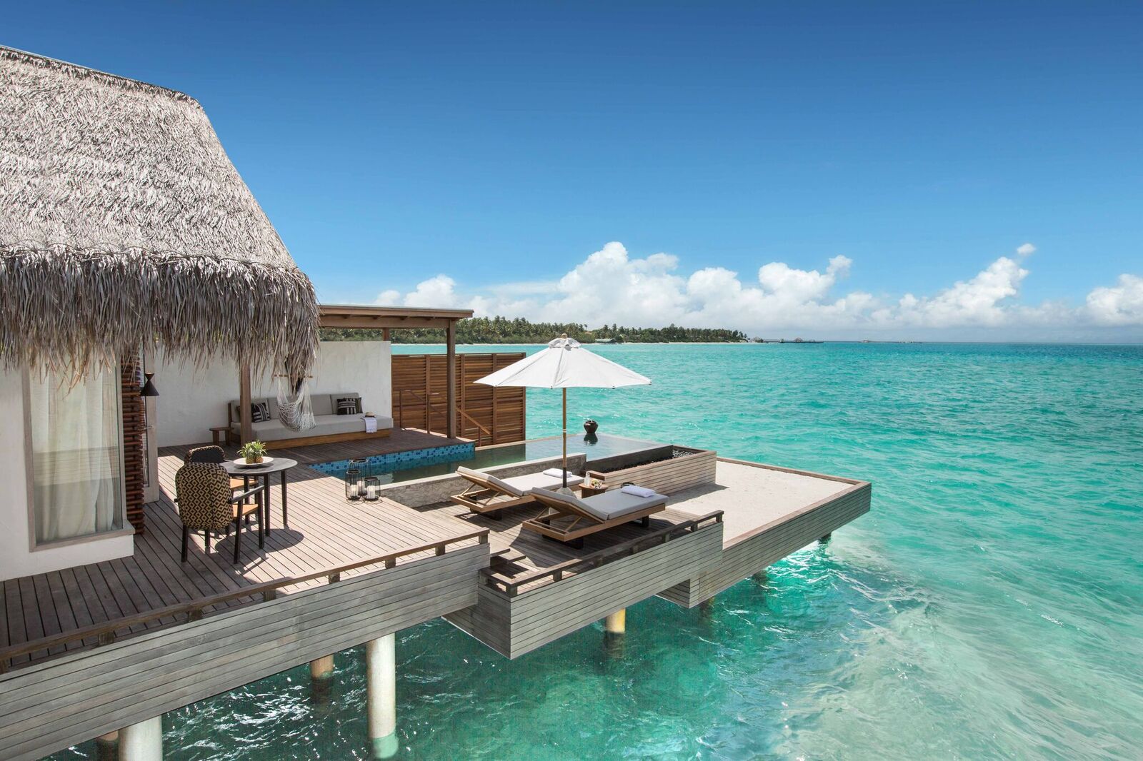 Fairmont Maldives, Sirru Fen Fushi 23.jpg