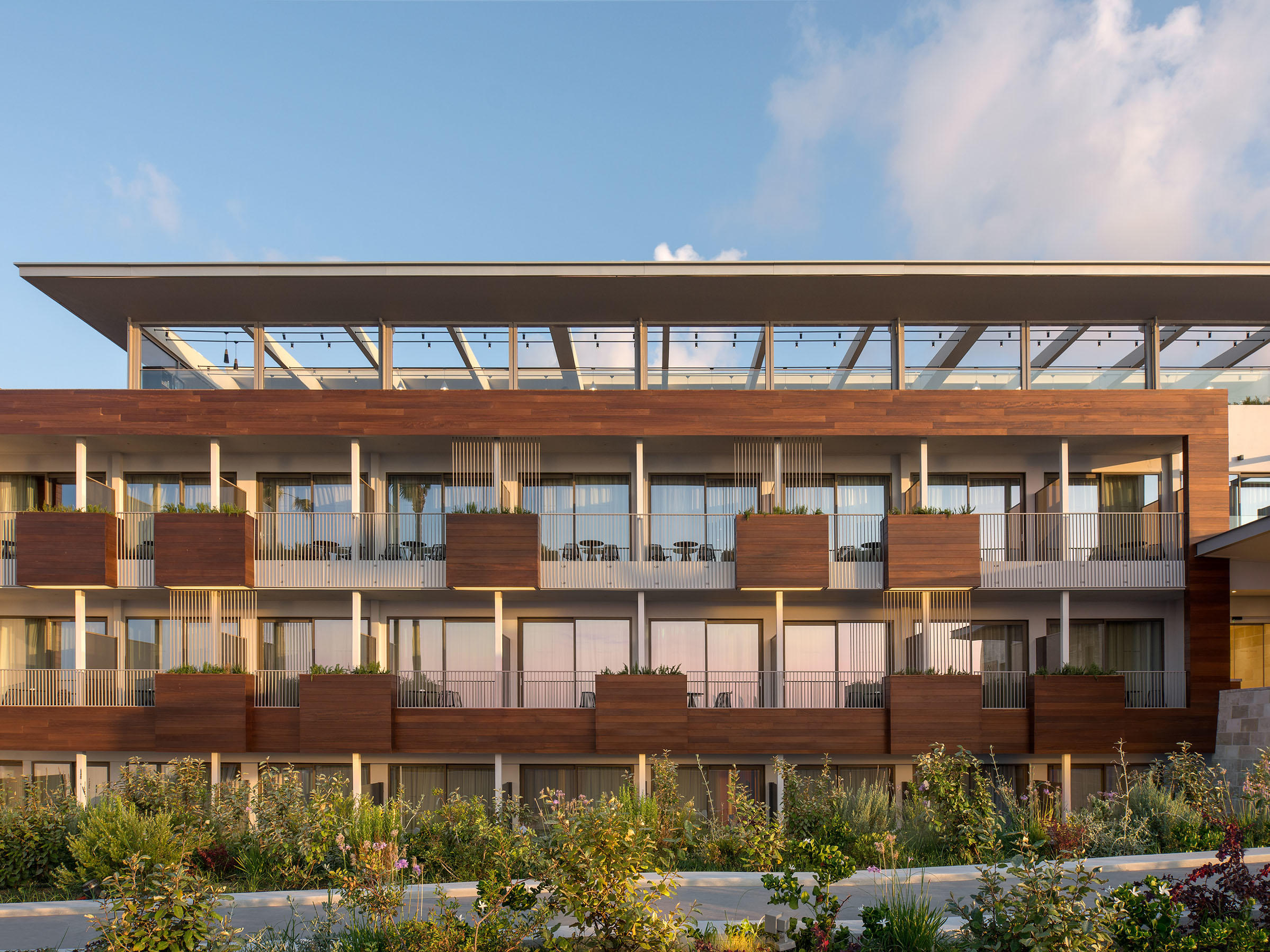 003 - Ikones Seafront Luxury Suites.jpg