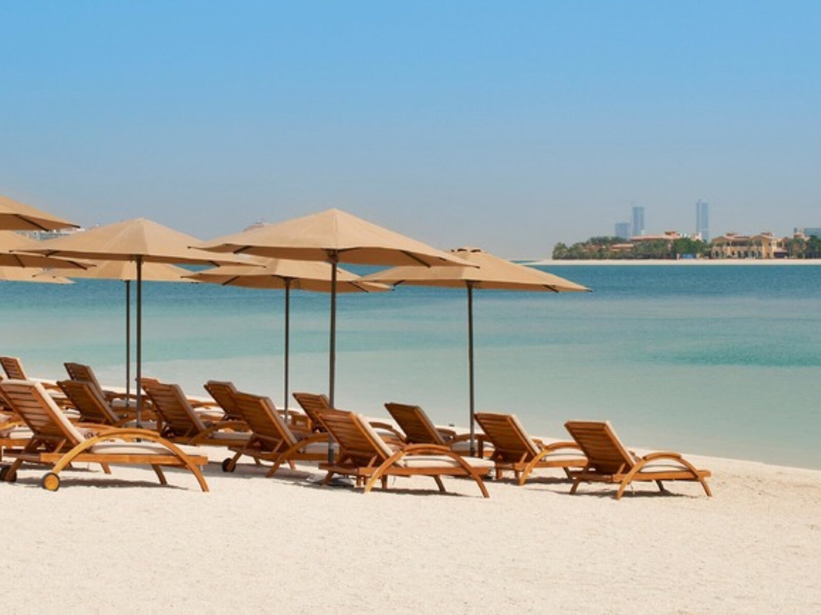 007 - Sofitel Dubai The Palm Resort & Spa.jpg