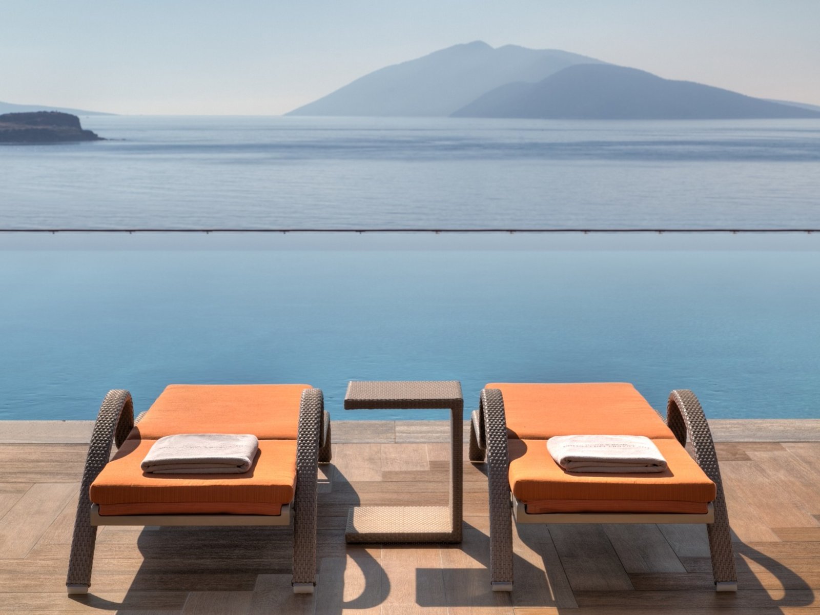 012 - Caresse a Luxury Collection Resort & Spa.jpg