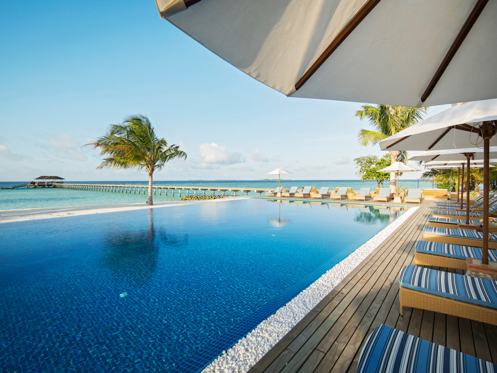 015 - Robinson Club Noonu.jpg