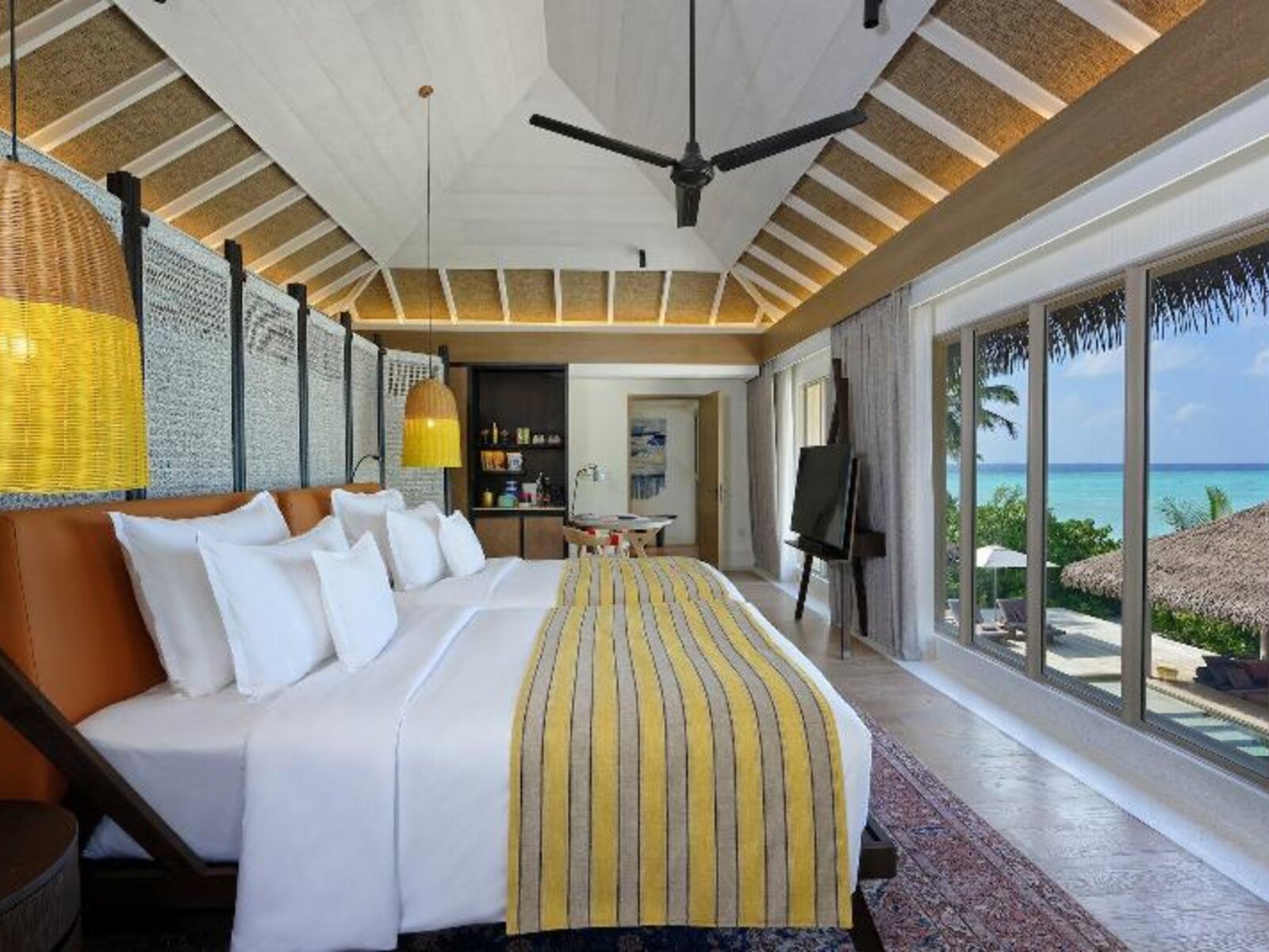 026 - InterContinental Maldives Maamunagau Resort .jpg