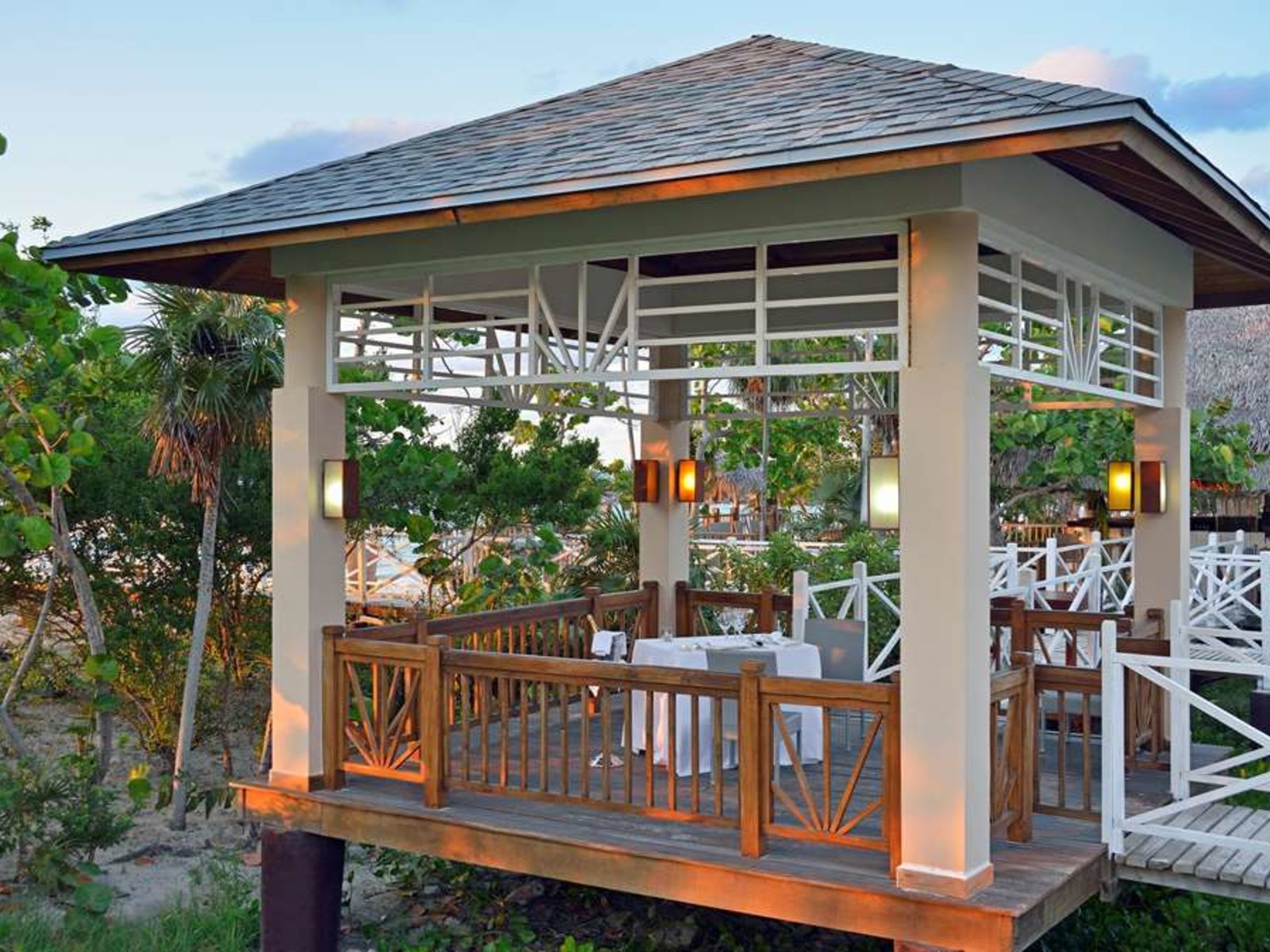 043 - Melia Jardines del Rey.jpg