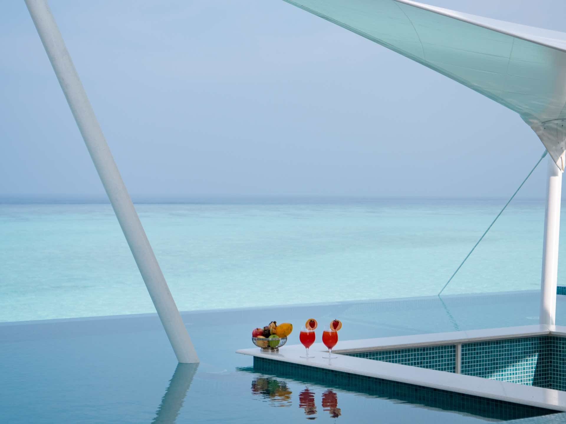 029 - The Standard, Huruvalhi Maldives.jpg