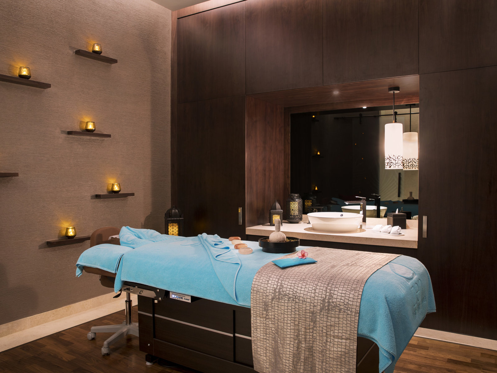 035 - Saadiyat Rotana Resort & Villas.jpg