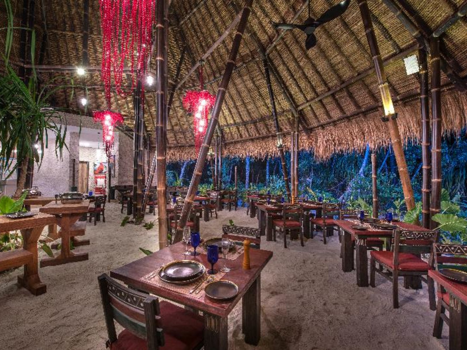 026 - Emerald Maldives Resort & Spa.jpg