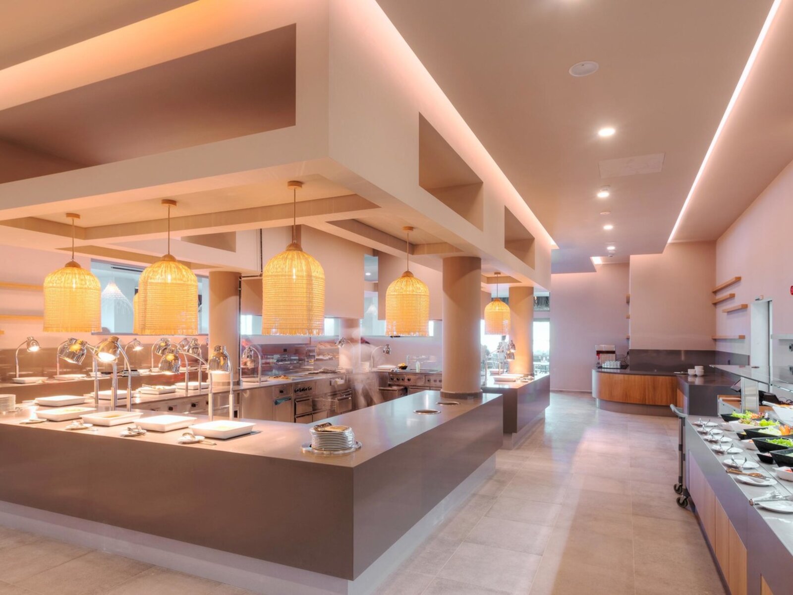 010 - Blue Lagoon Ocean Resort.jpg