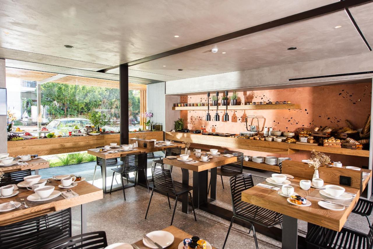 Pilot Amphora Boutique Hotel 56