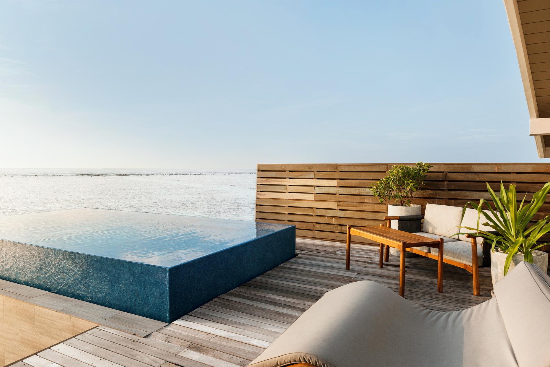 024 - LUX* South Ari Atoll.jpg