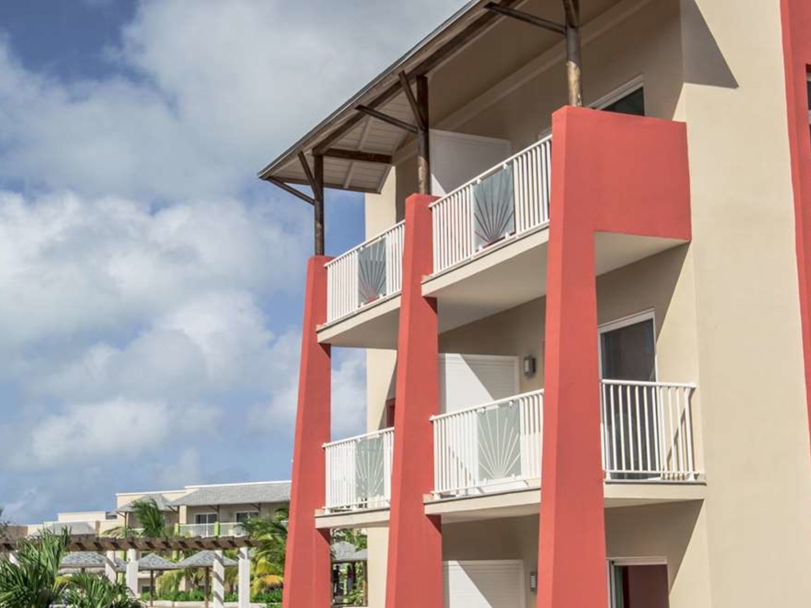 008 - Melia Jardines del Rey.jpg