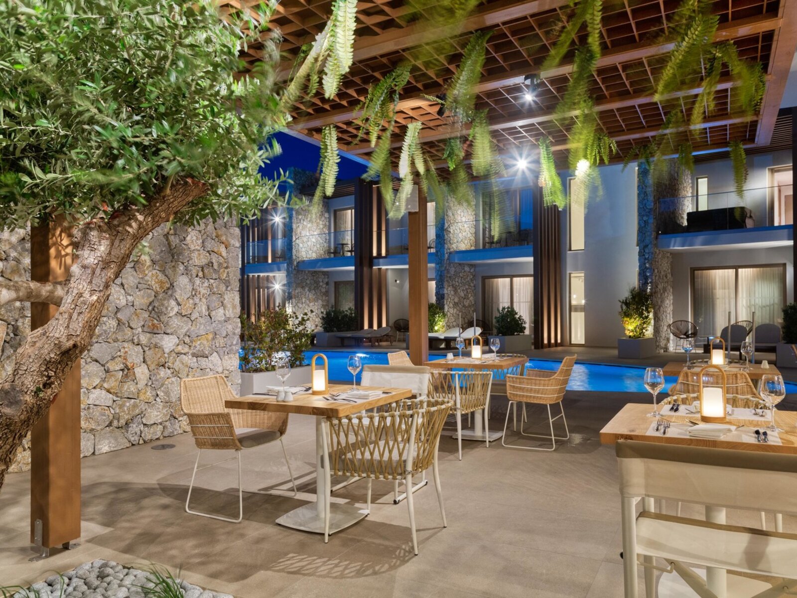 008 - Utopia Blu Hotel.jpg