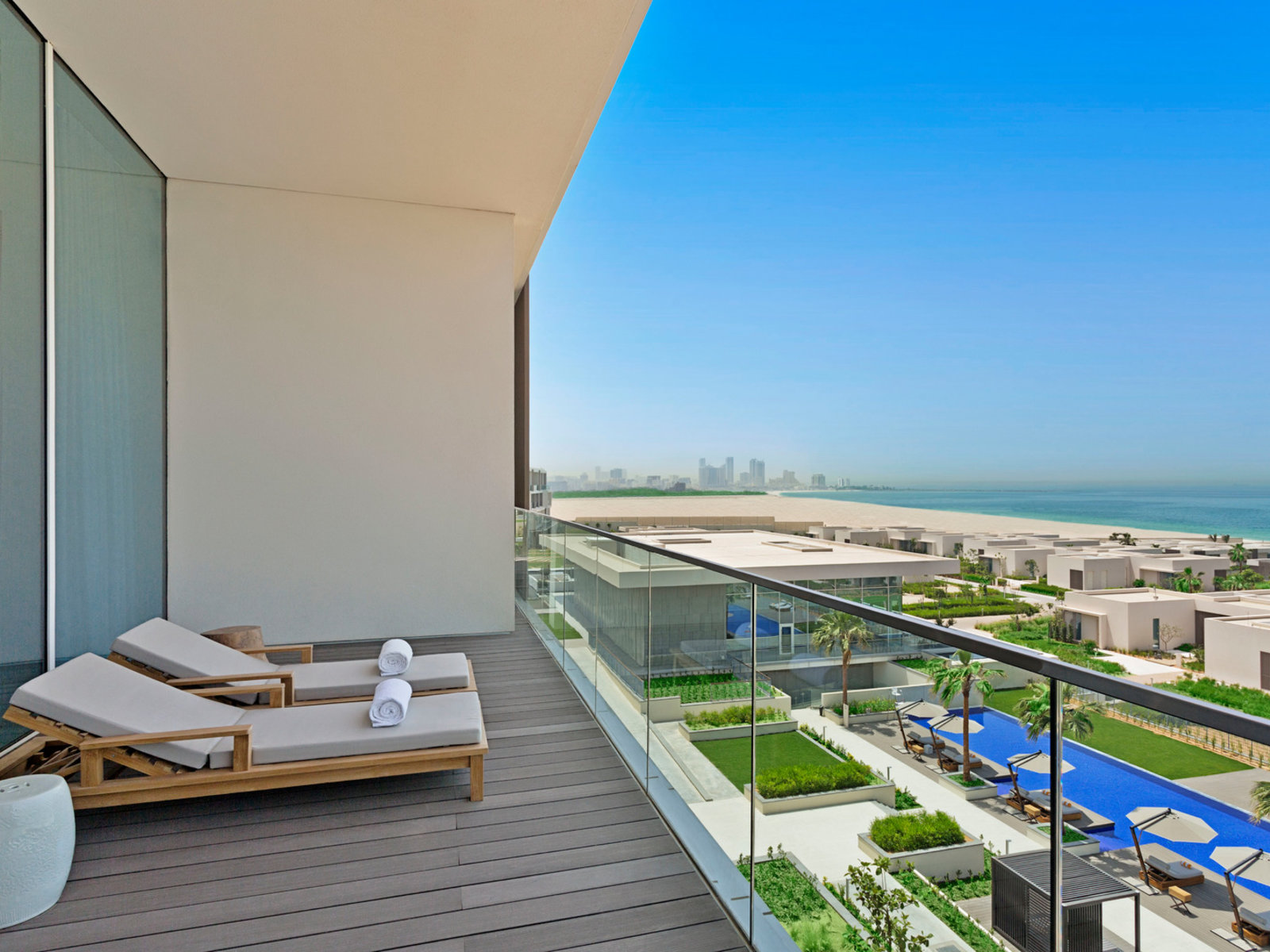 039 - The Oberoi Beach Resort Al Zorah.jpg