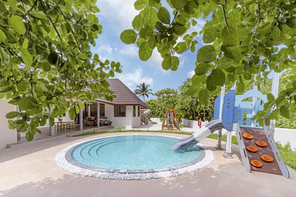 036 - Meyyafushi Maldives.jpg