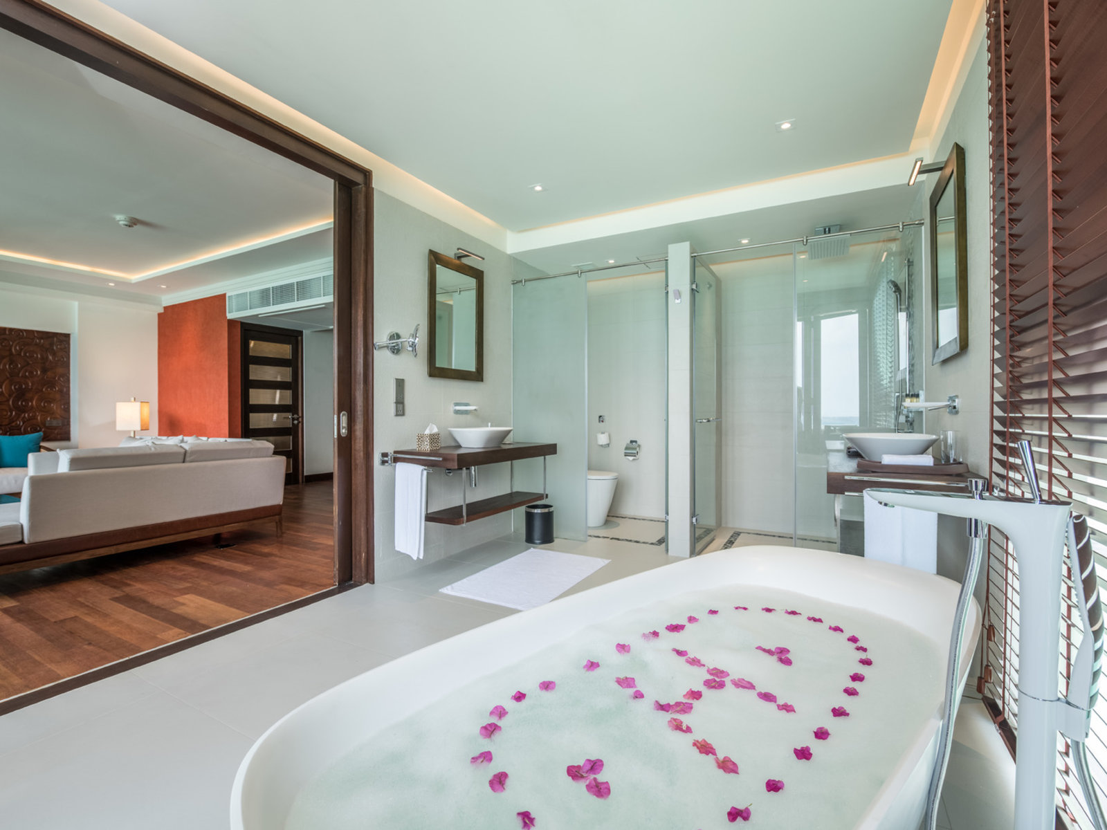 030 - Heritance Aarah.jpg