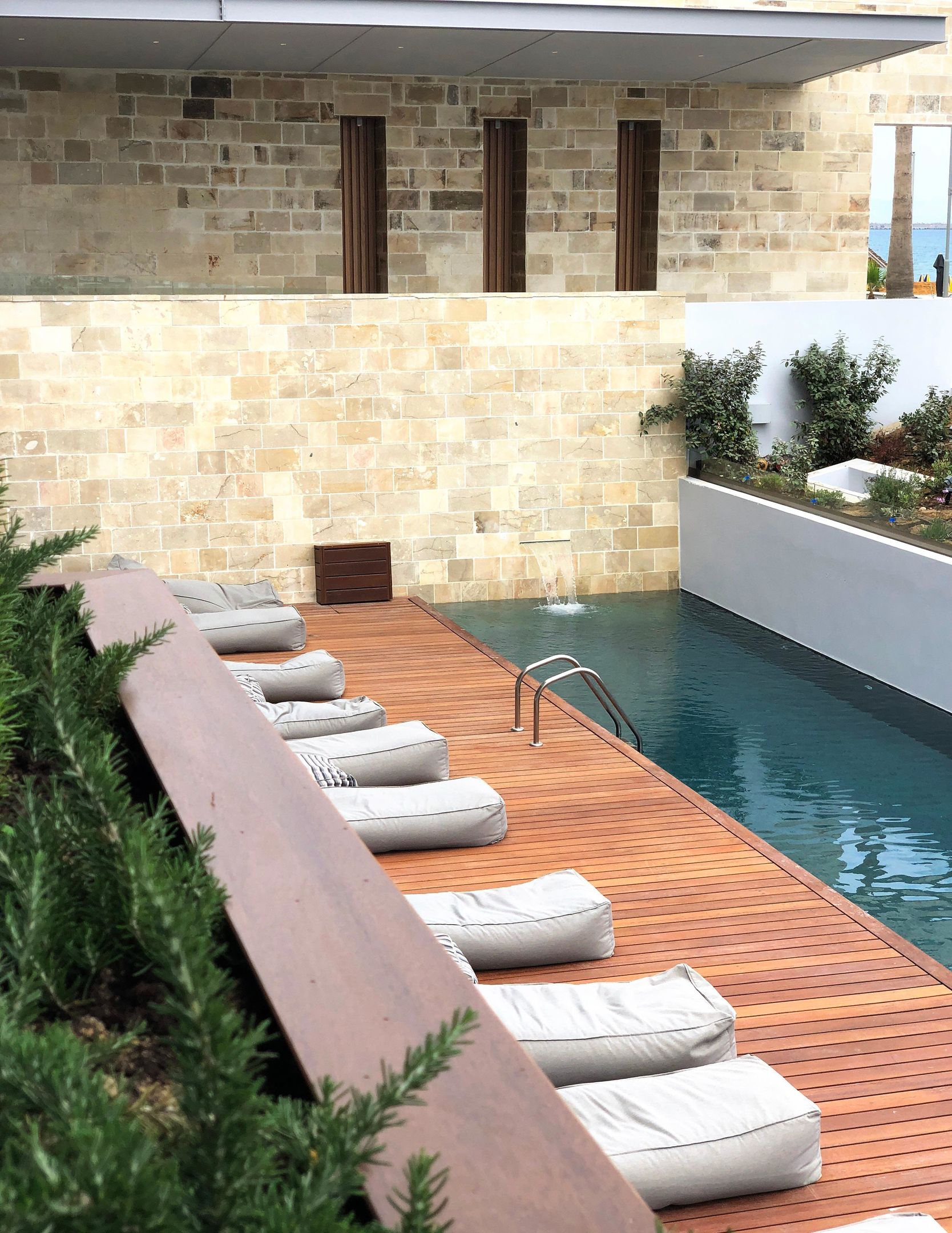 046 - Ikones Seafront Luxury Suites.jpg