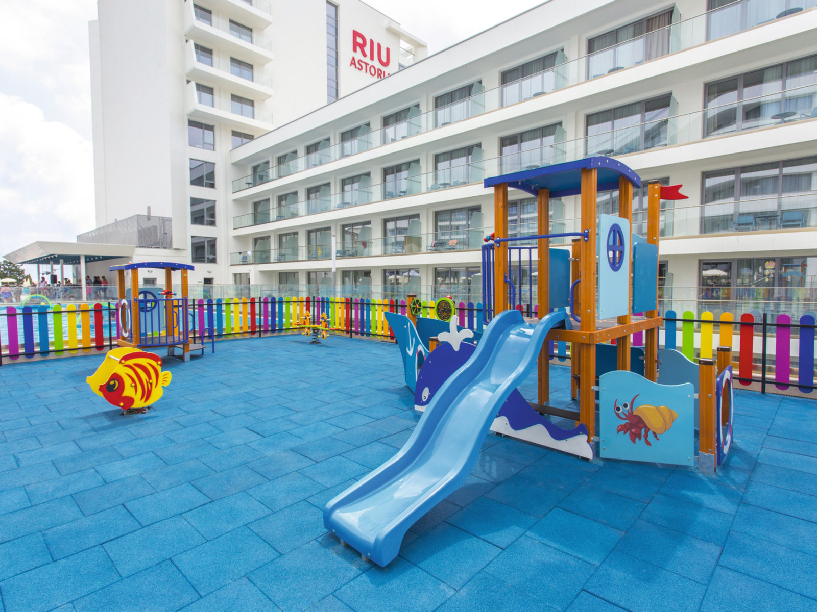 024 - RIU Astoria .jpg