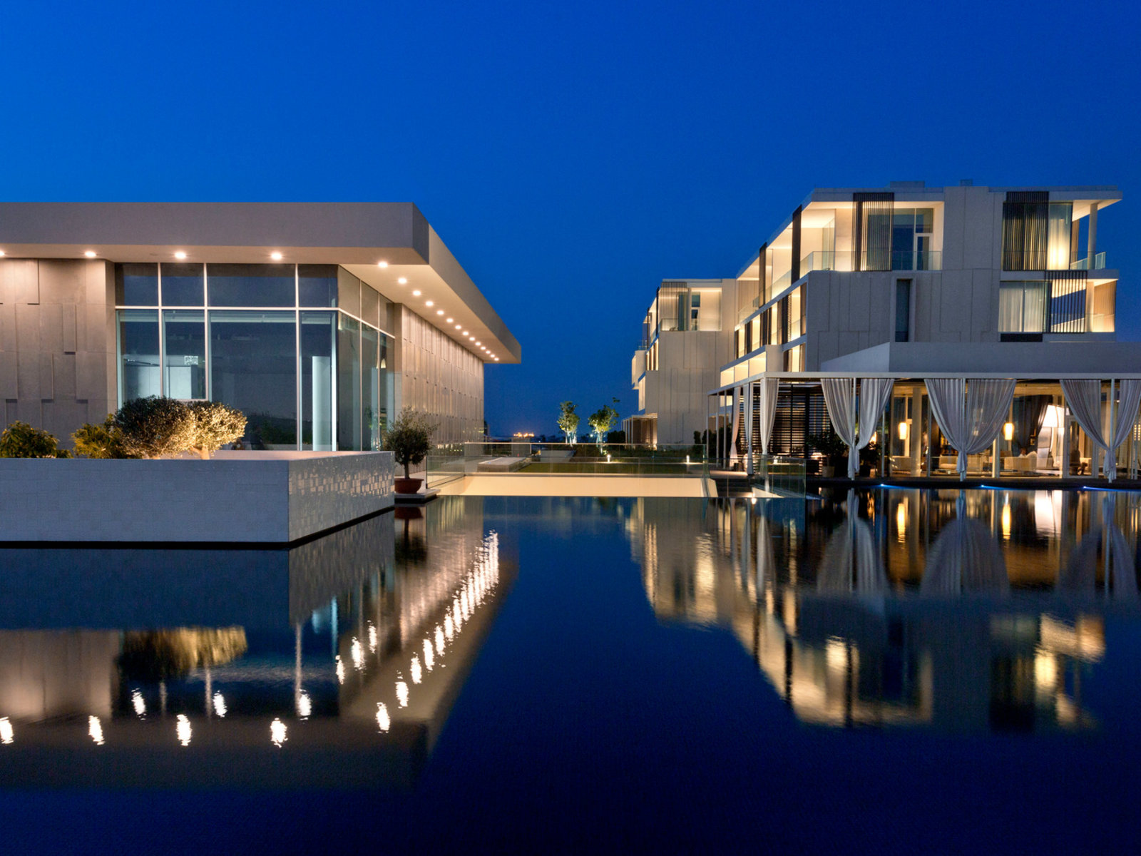 015 - The Oberoi Beach Resort Al Zorah.jpg