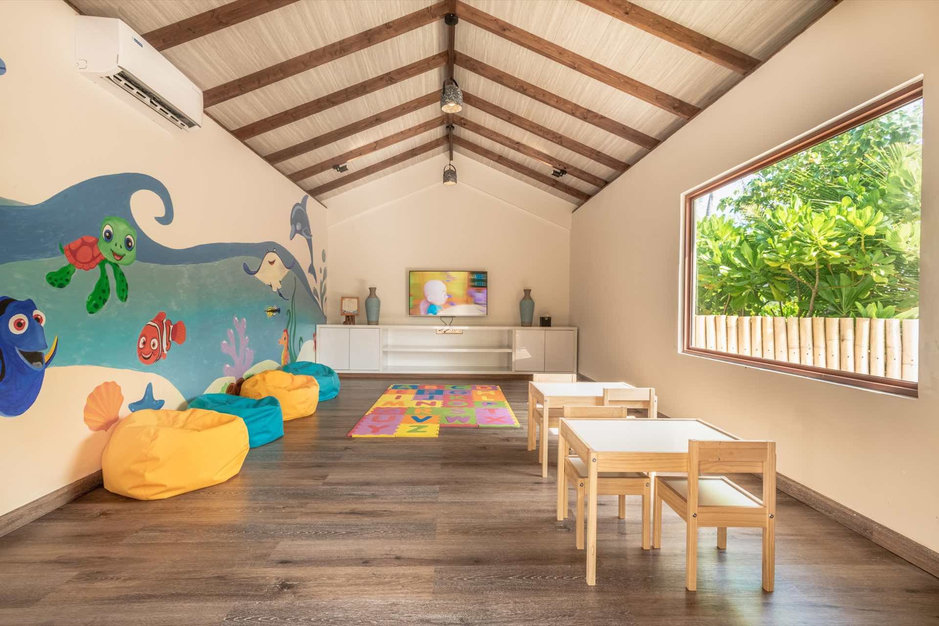 031 - Fushifaru Maldives.jpg