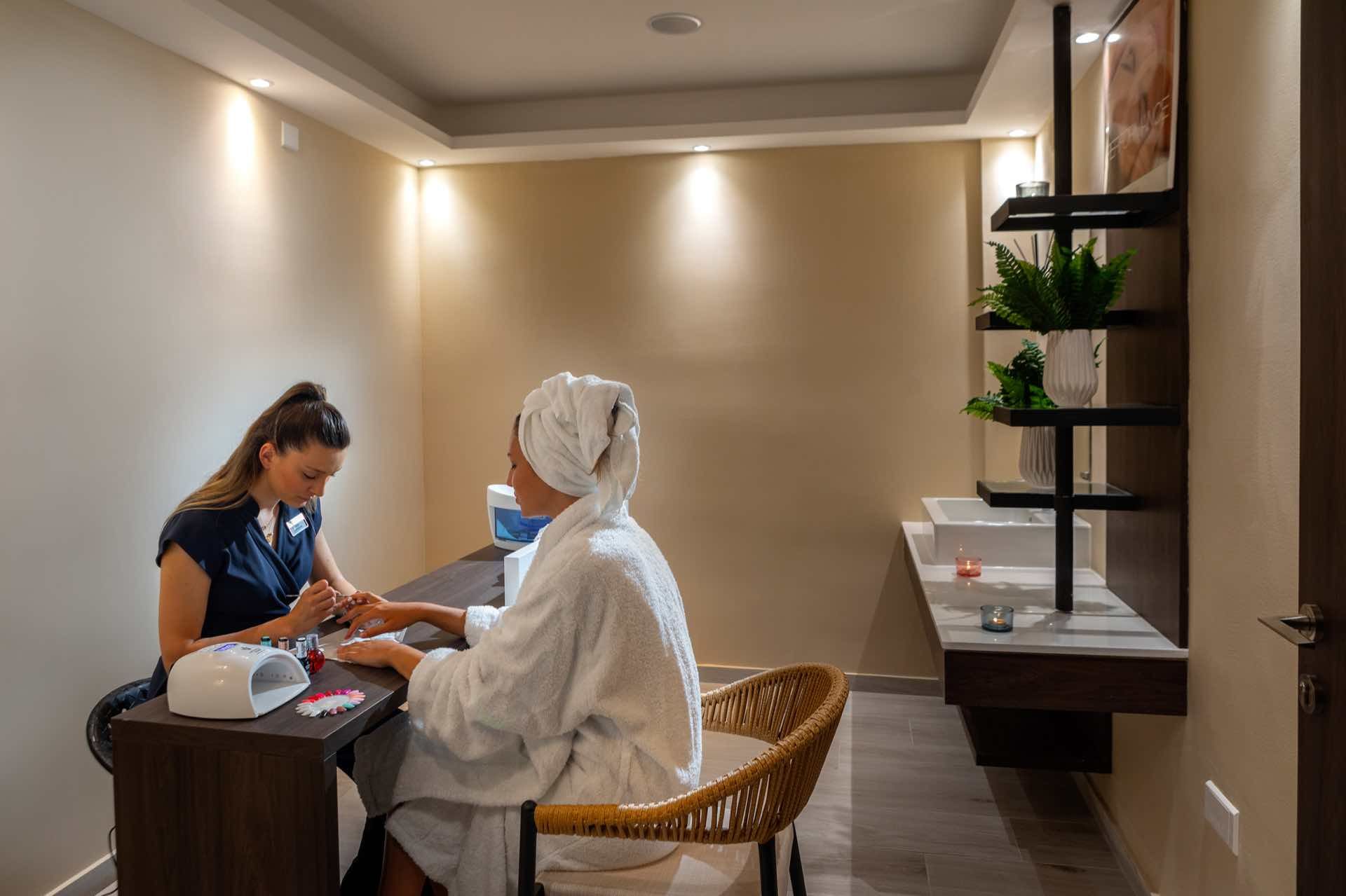 025 - Leonardo Crystal Cove Hotel & Spa .jpg