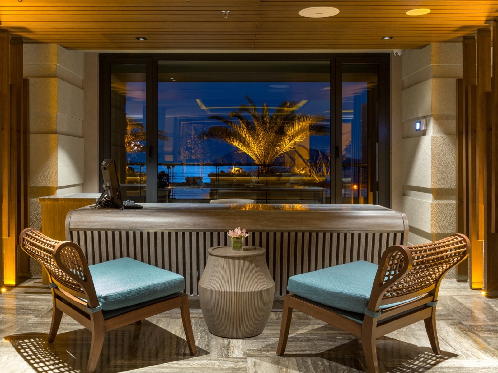 002 - Caresse a Luxury Collection Resort & Spa.jpg