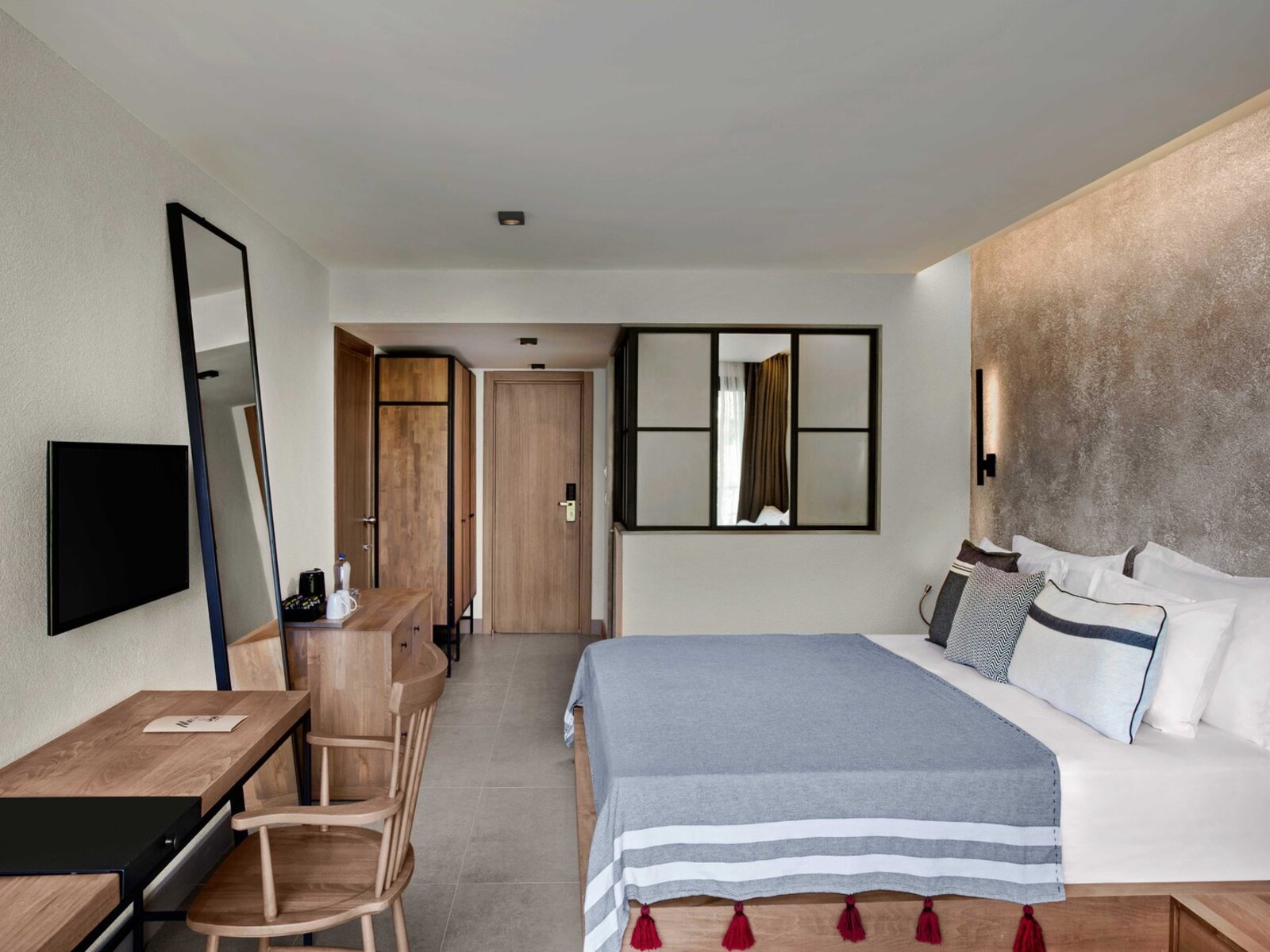 030 - Club Marvy by Paloma.jpg