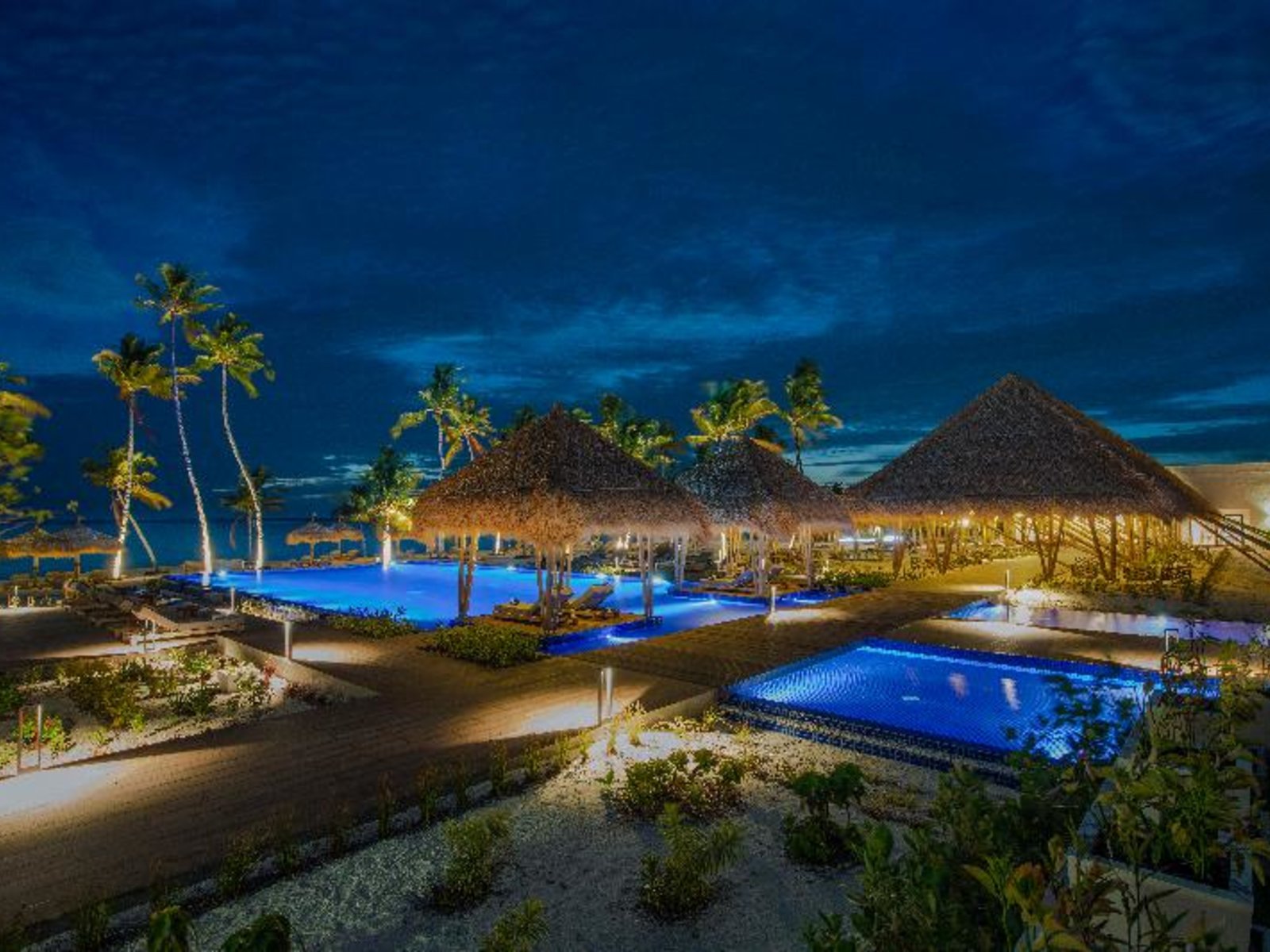 010 - Emerald Maldives Resort & Spa.jpg