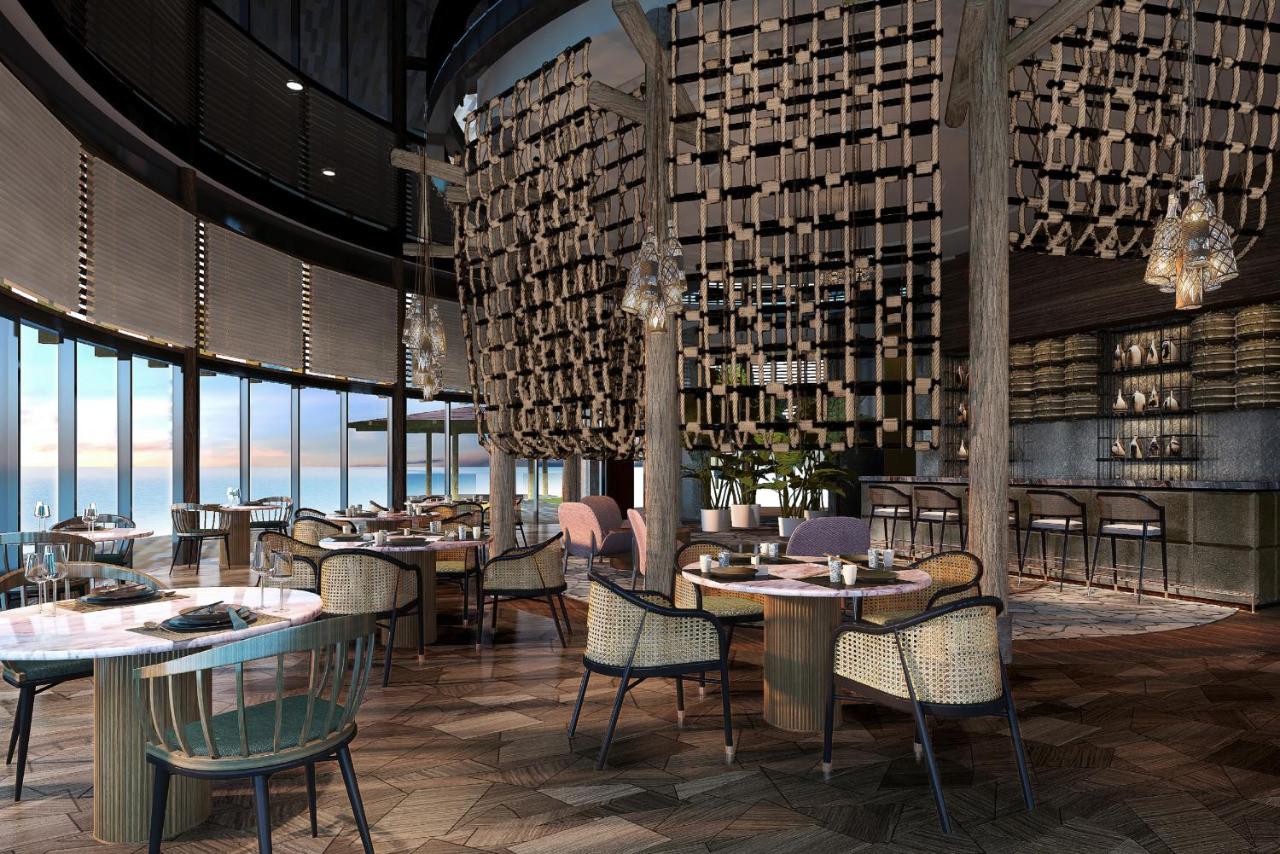 Le Meridien Maldives Resort & Spa 21