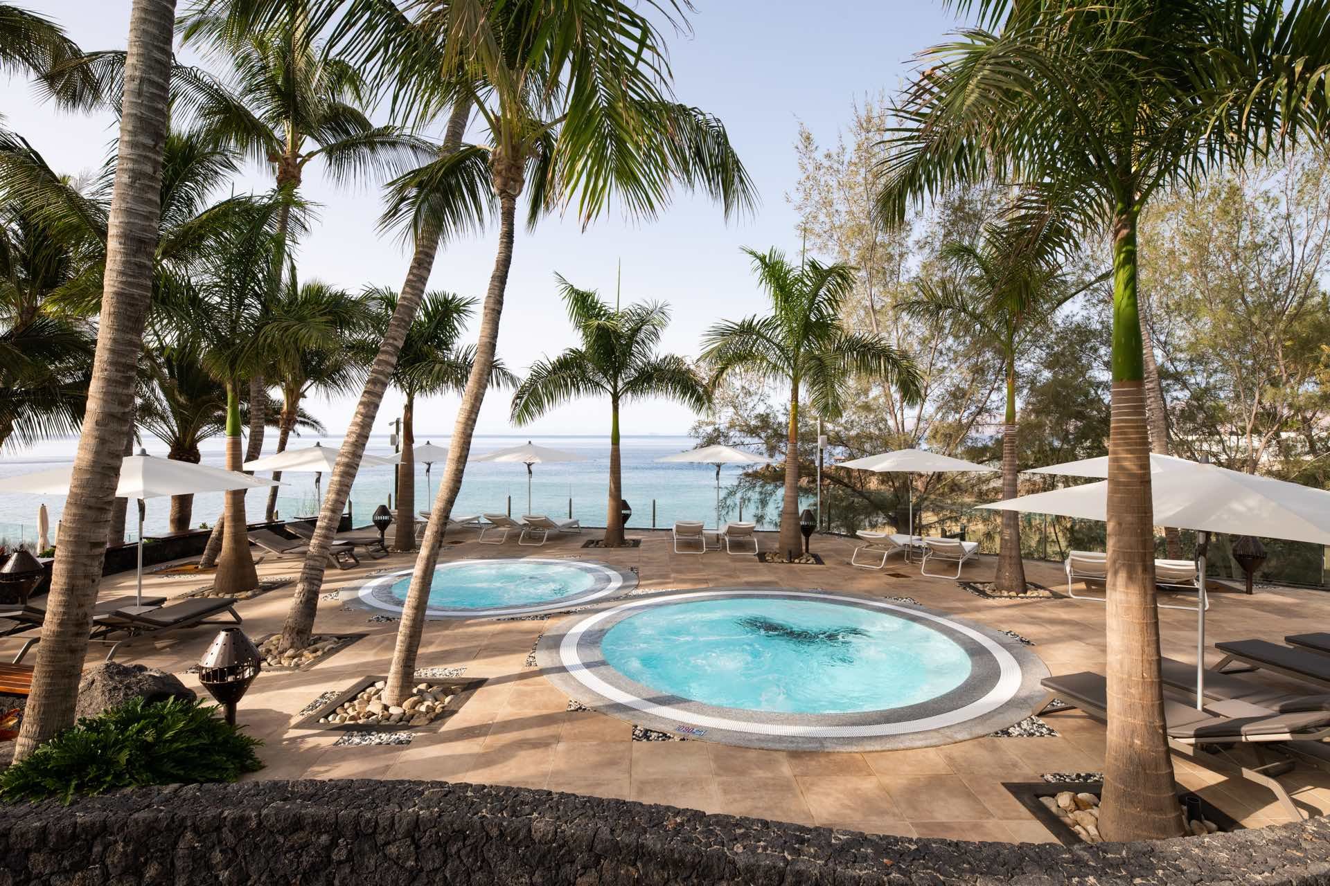 016 - Hotel Fariones.jpg