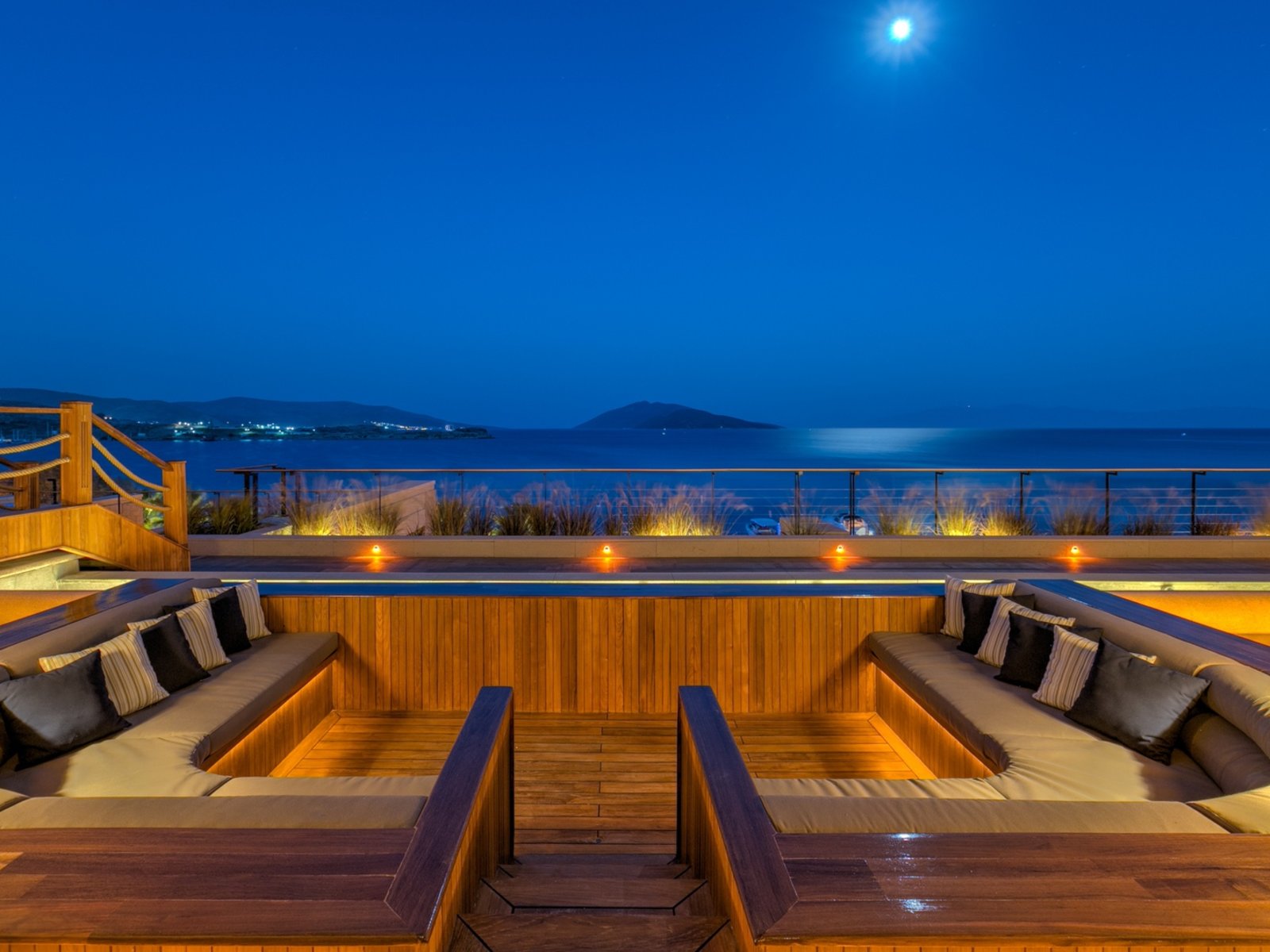 029 - Caresse a Luxury Collection Resort & Spa.jpg