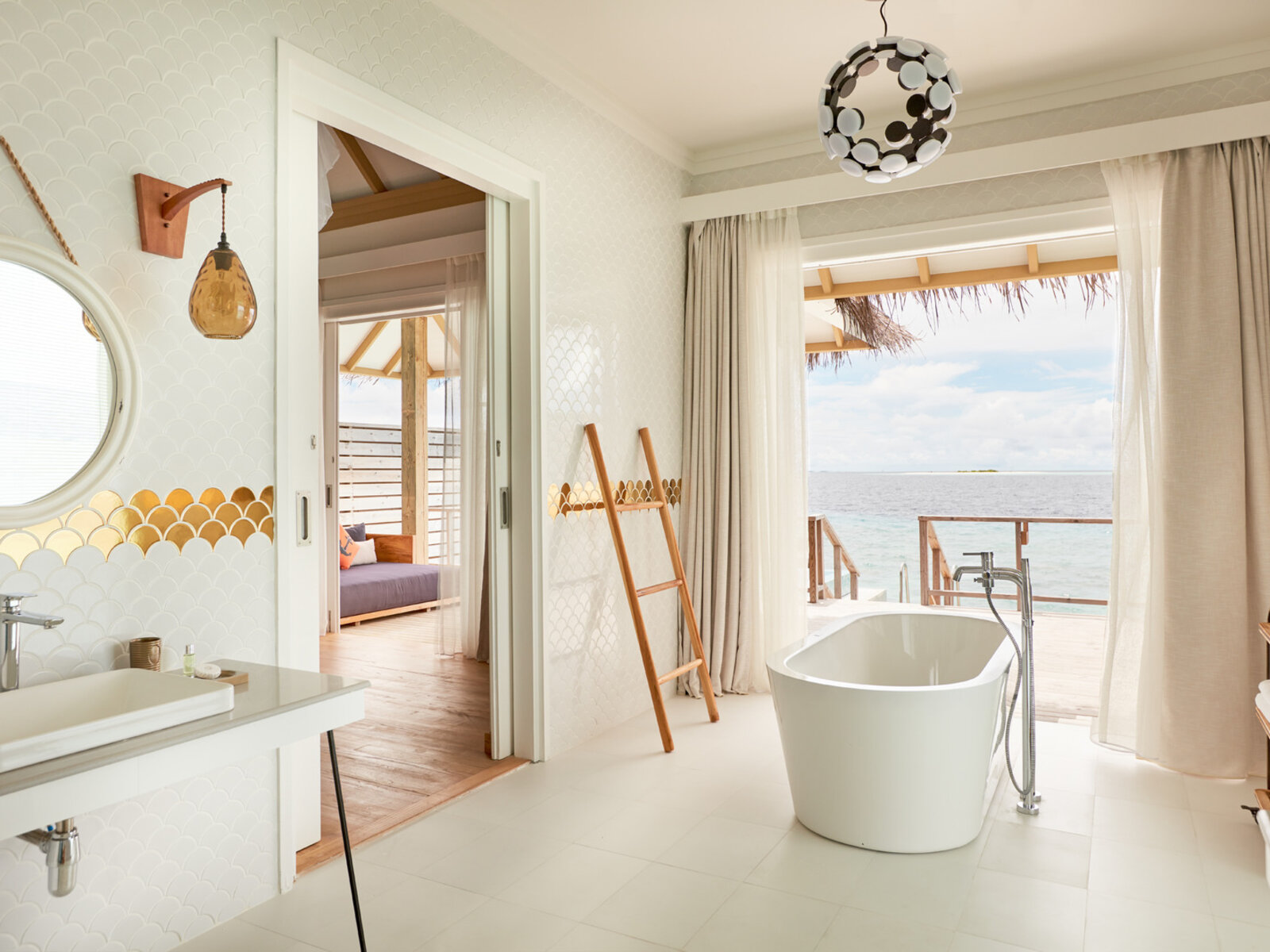 035 - Sun Aqua Iru Veli.jpg