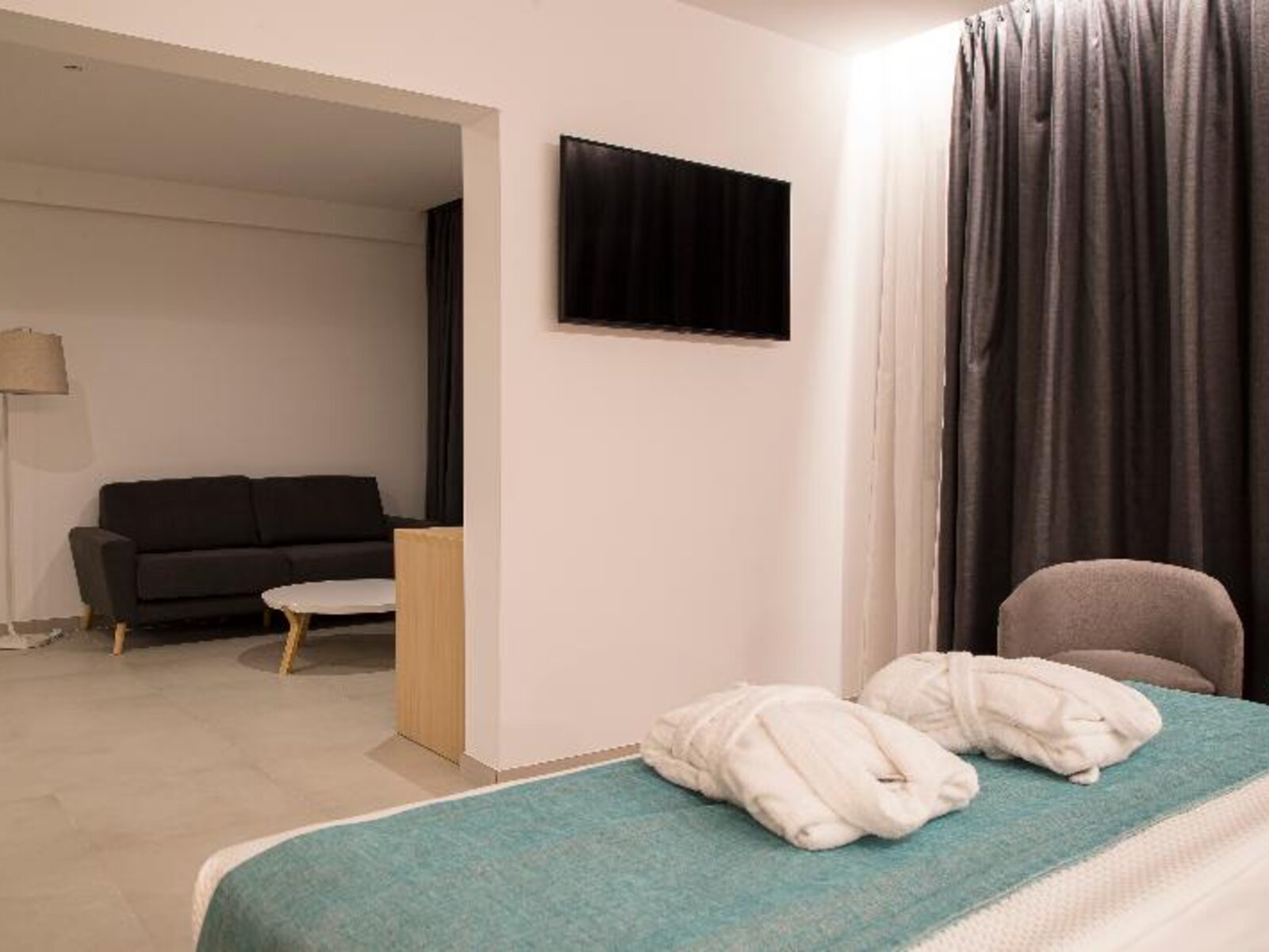 031 - Hotel Gran Sagitario.jpg