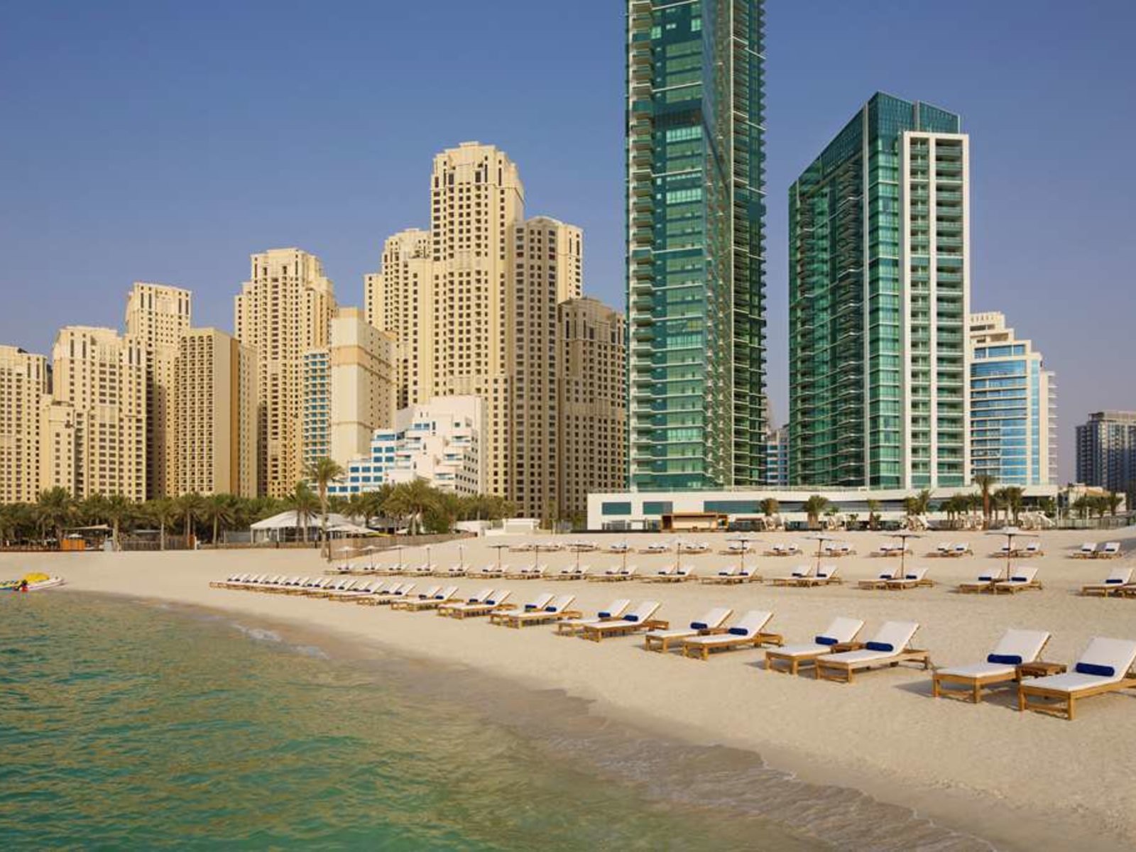 021 - DoubleTree by Hilton Dubai Jumeirah Beach.jpg