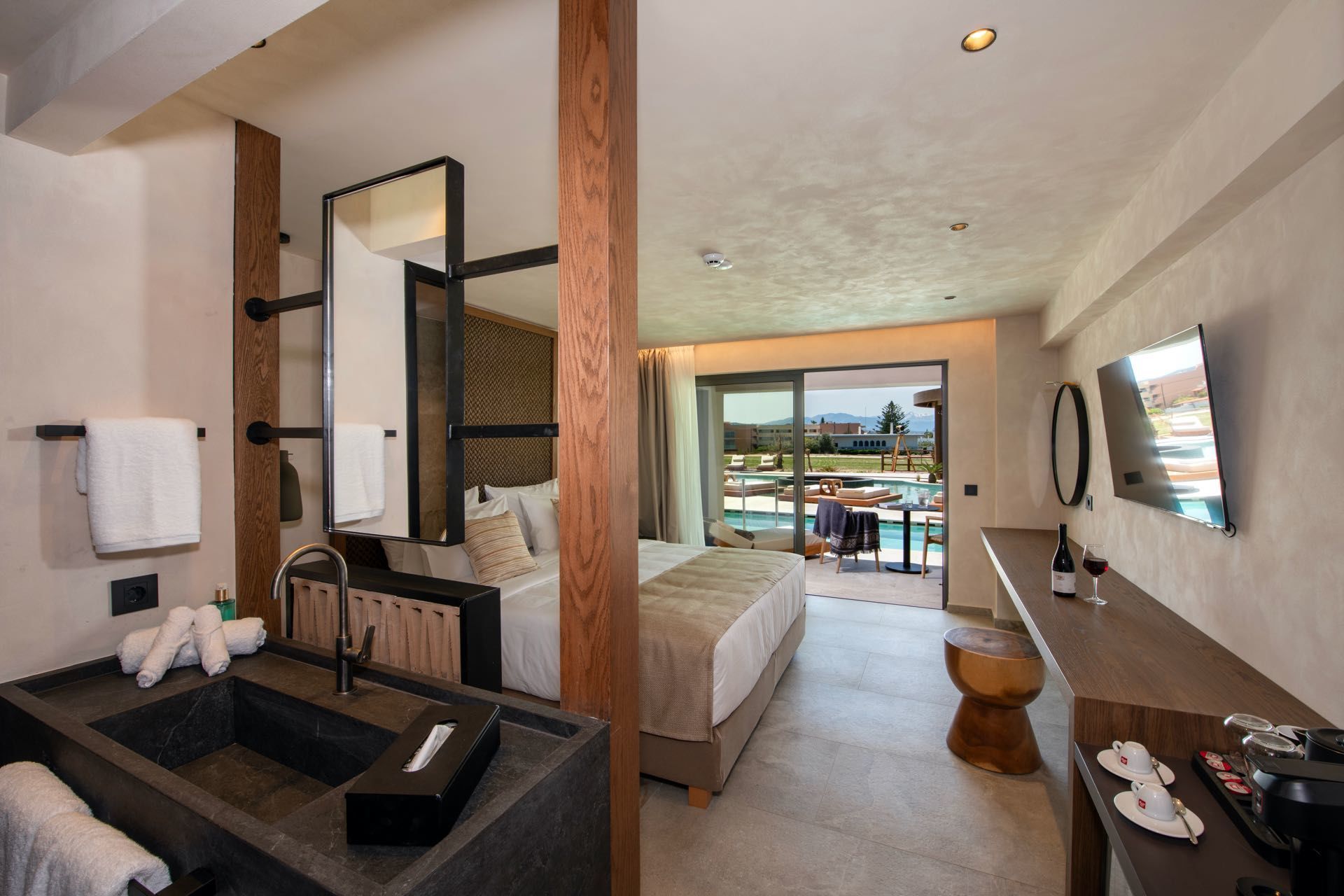 020 - Nalu Resort & Spa.jpg