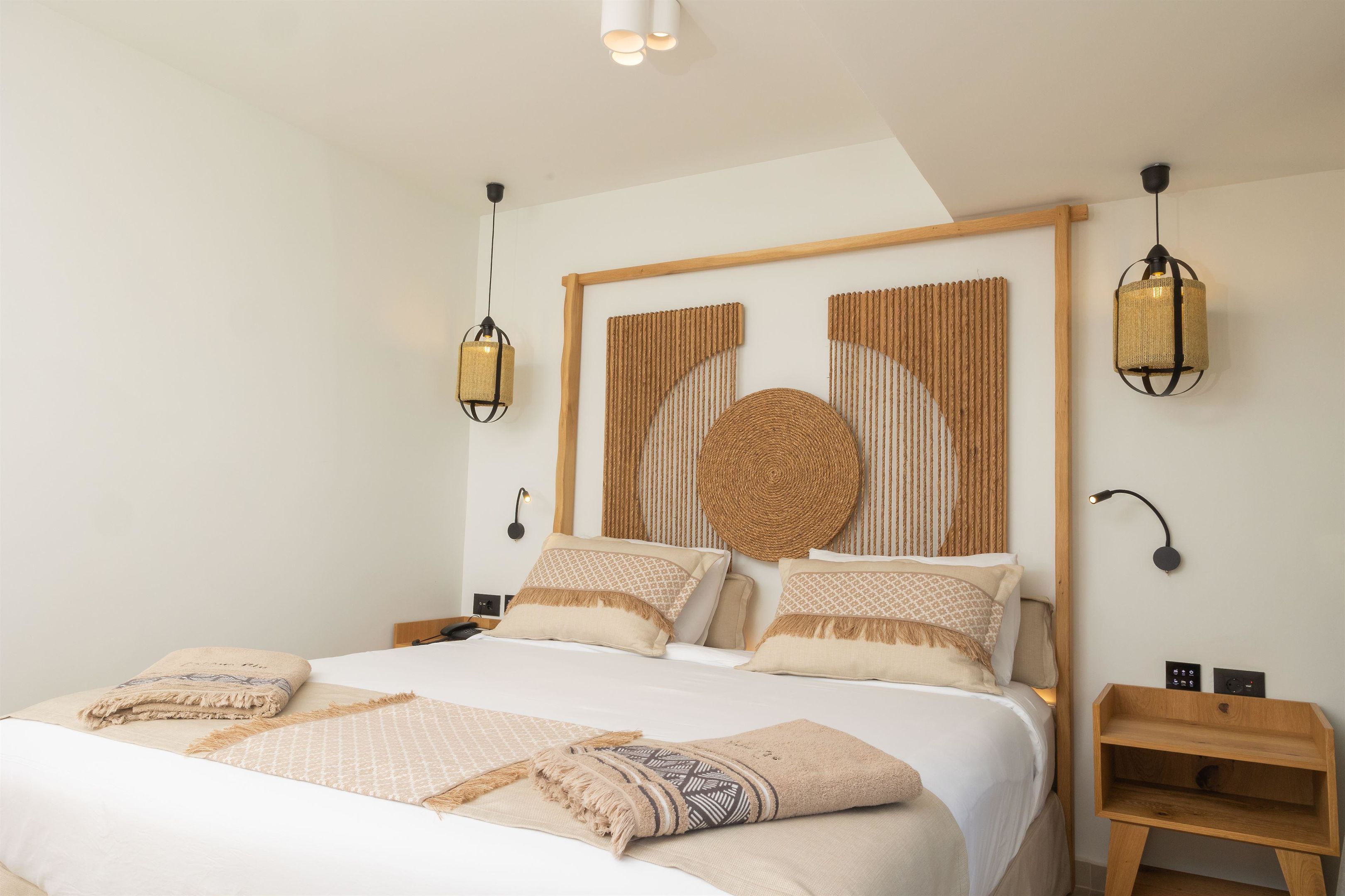 060 - Cabana Blu Hotel & Suites.jpg